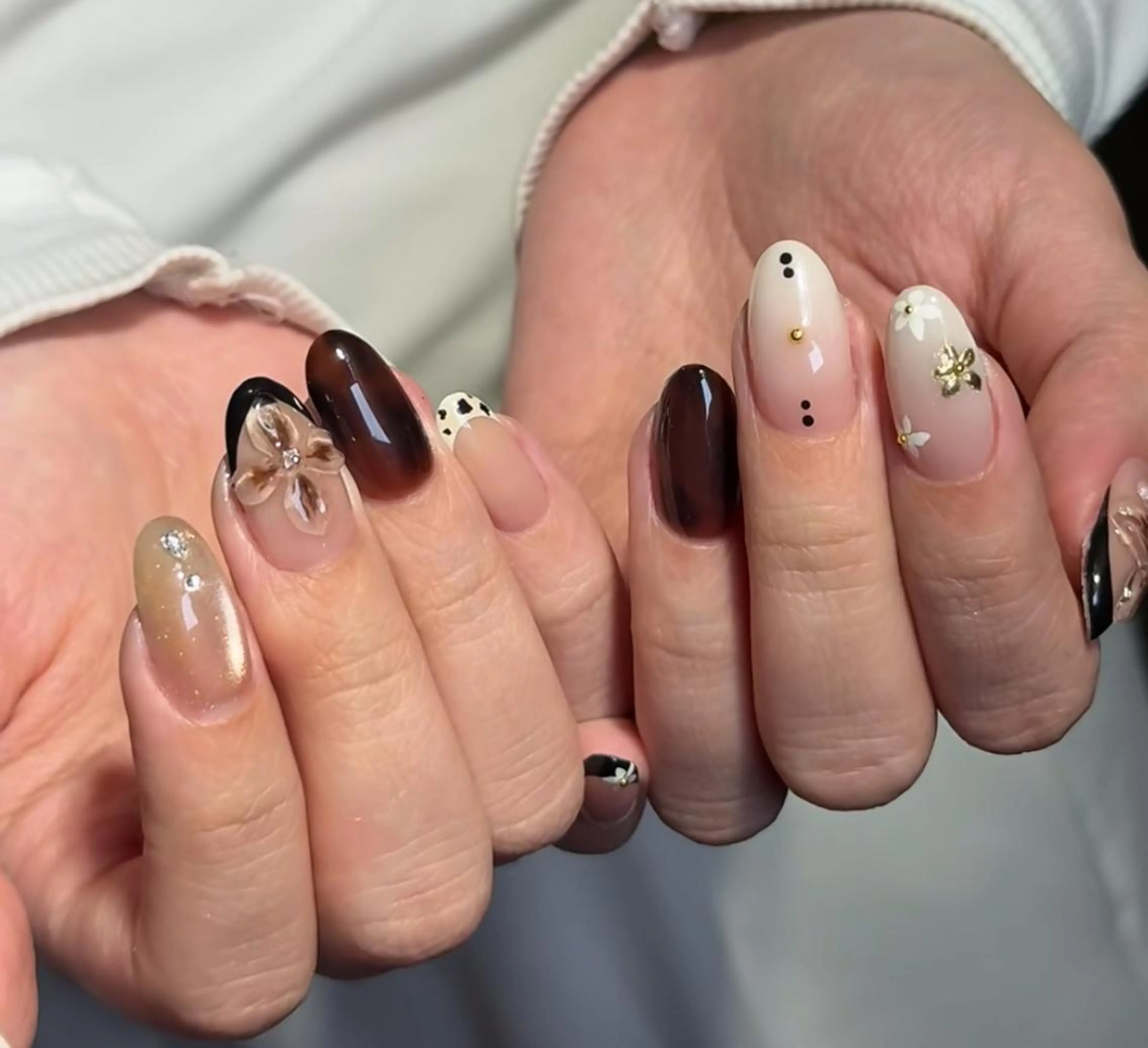 ネイル ハンドネイル 🎀 KiKi_nailのネイルデザイン