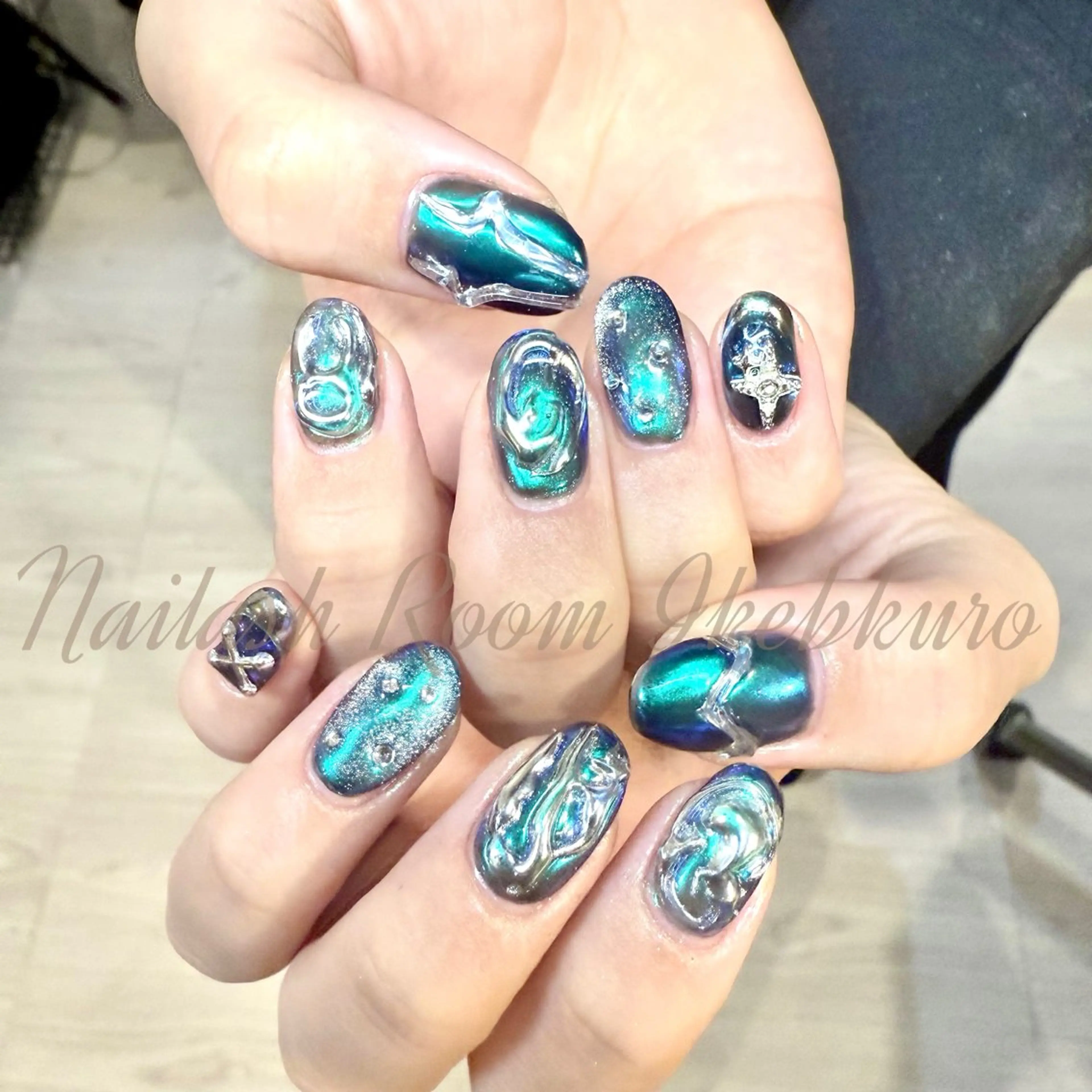 ネイル 持ち込み ハンドネイル Nailash Room池袋店所属・nanase 🌞の眉毛・アイブロウイメージ