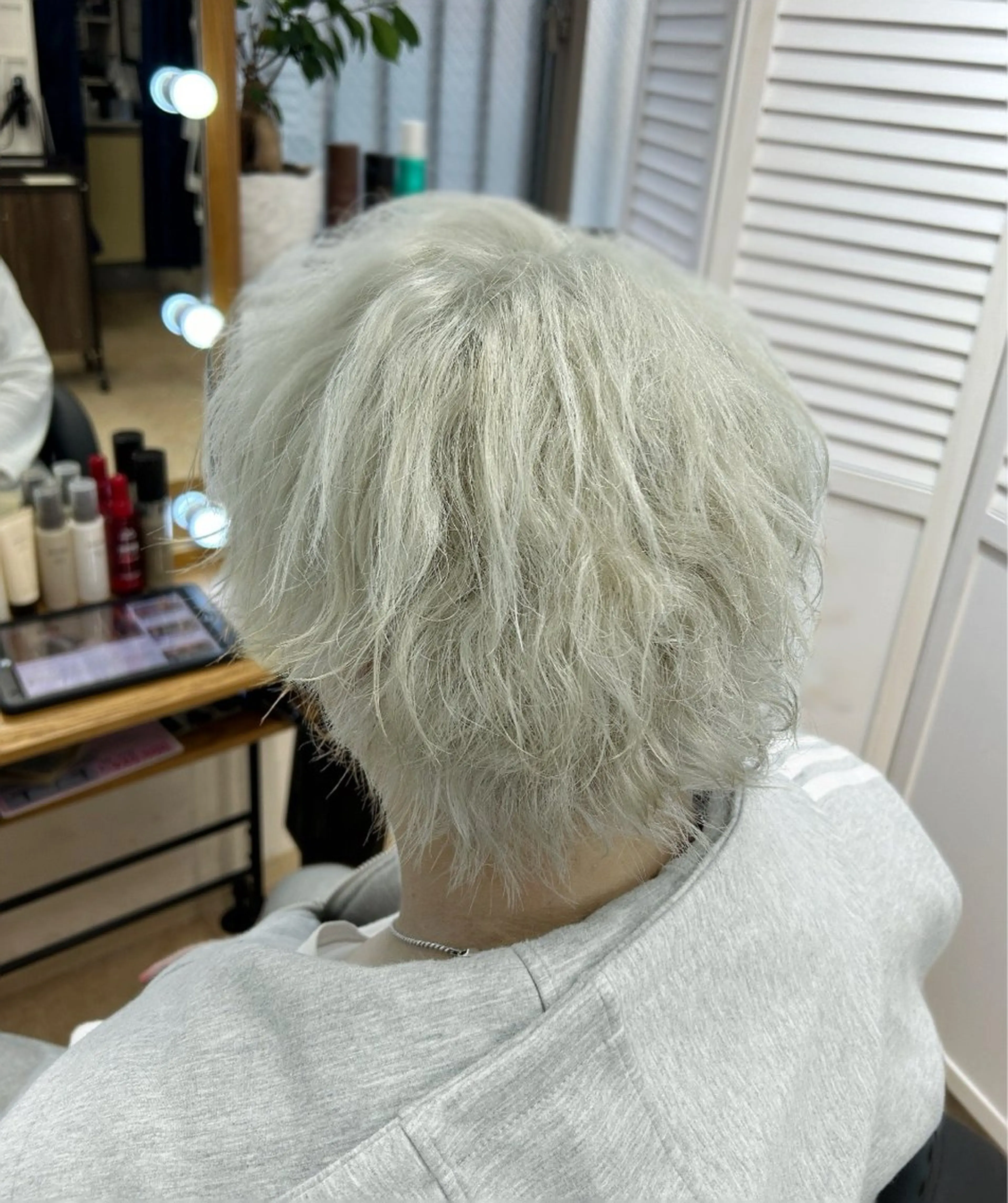 ショート カラー ヘアカラー トリートメント ケアブリーチ /髪質 改善/古橋圭史郎のヘアスタイル