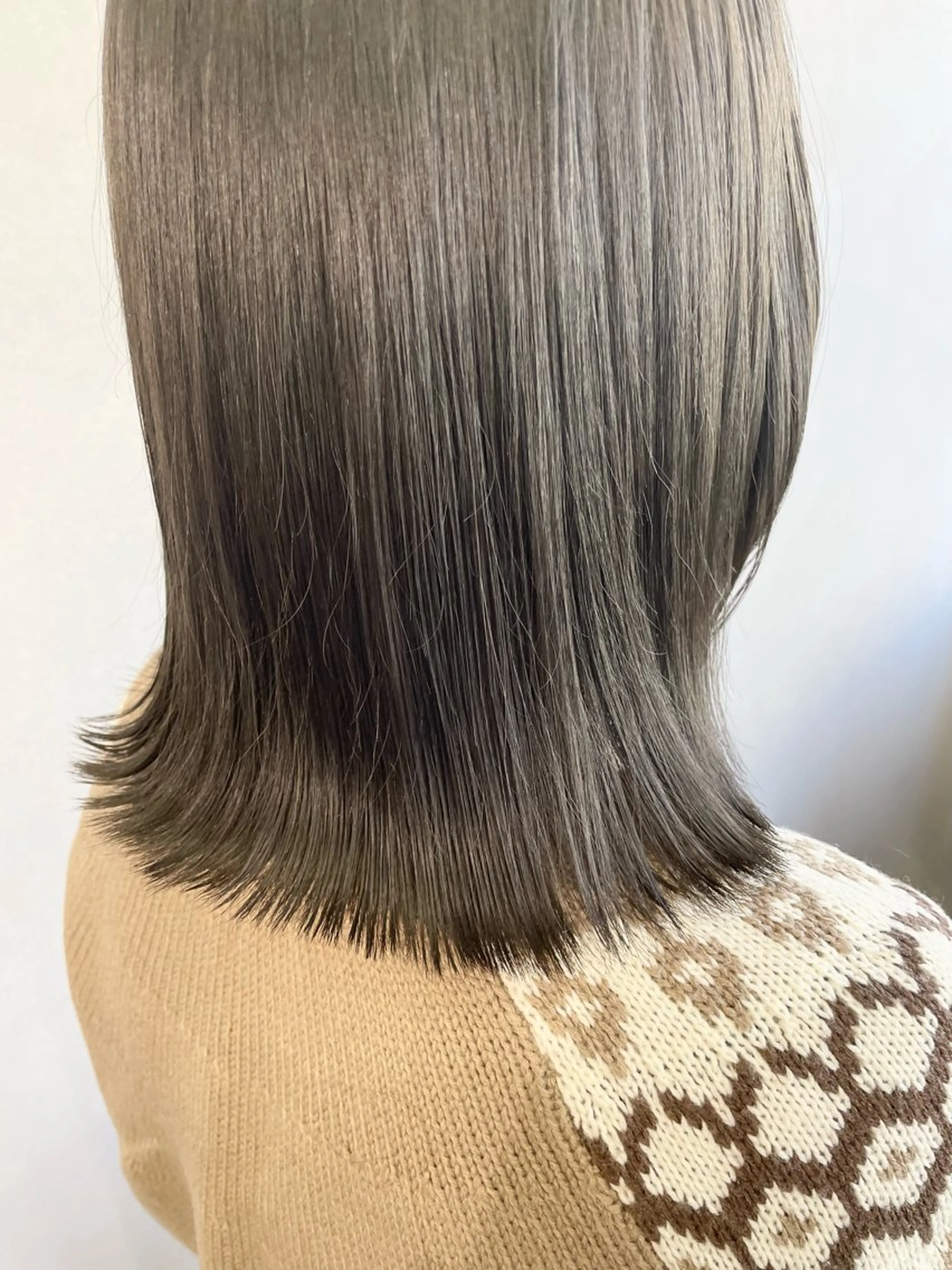 ミディアム カラー カット ヘアカラー トリートメント 🫧透明感カラー/ ボブ/小笠原汐海🪽のヘアスタイル