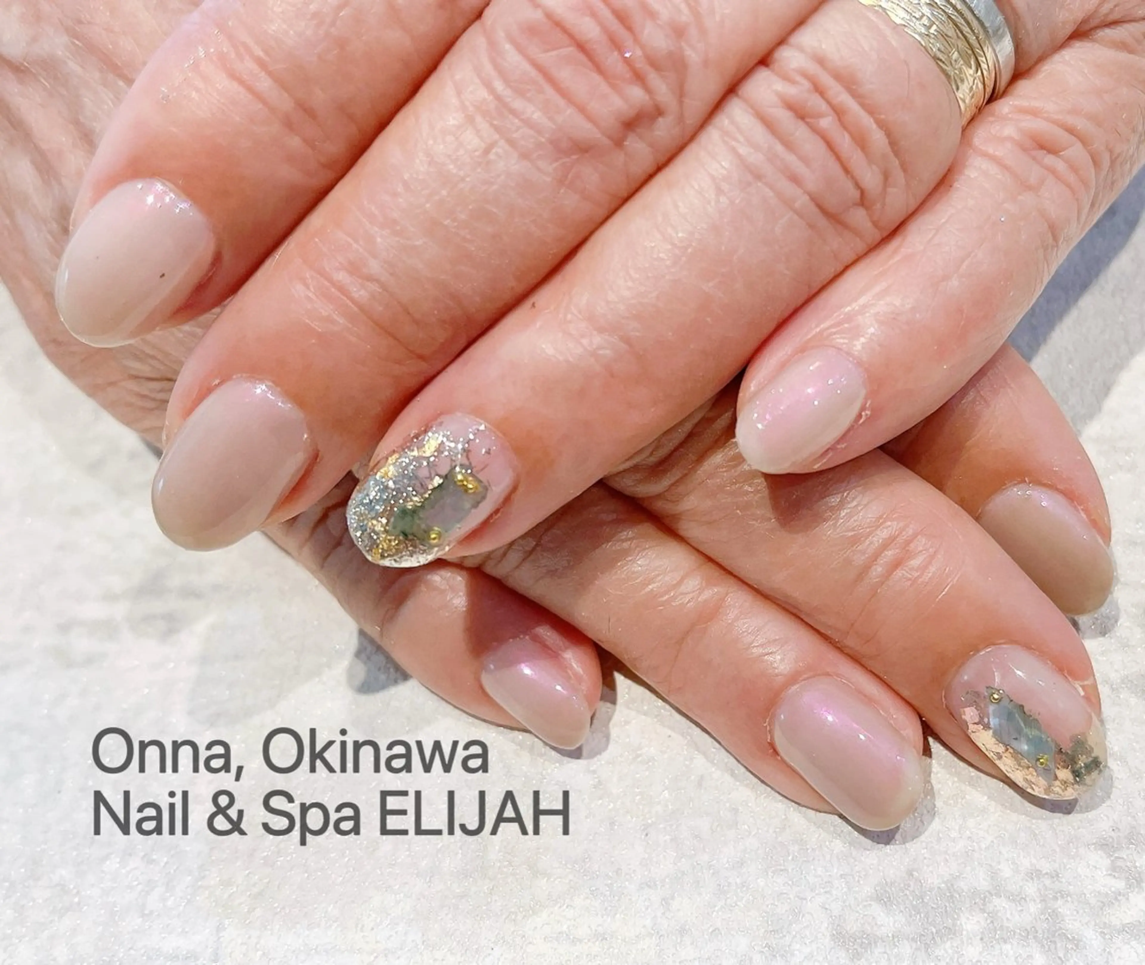 ネイル アートネイル ミラーネイル ブライダルネイル ハンドネイル ダンラップ新里 友簣乃のネイルデザイン