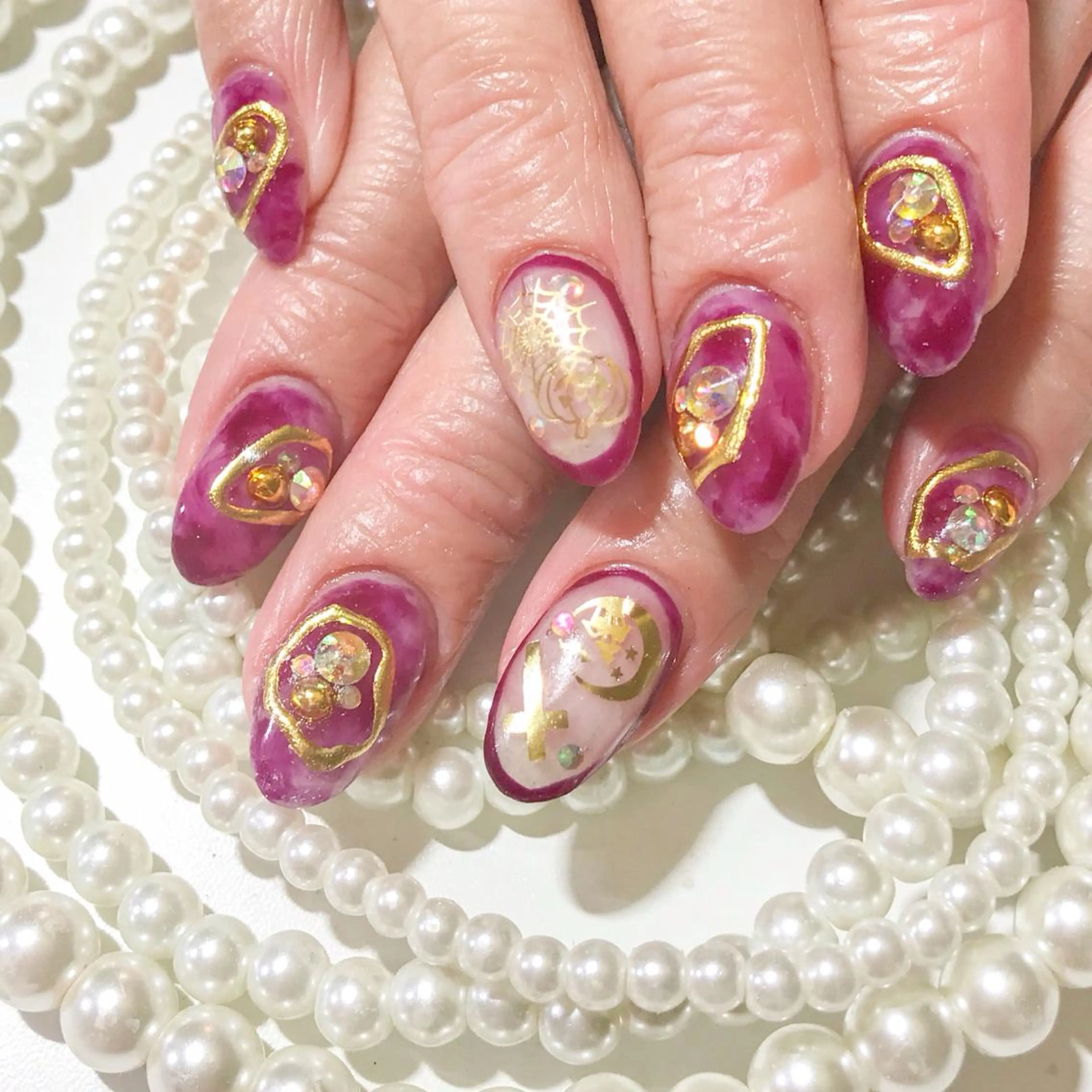 ネイル ハンドネイル 💗🪽Tiary Nail🪽💗のネイルデザイン