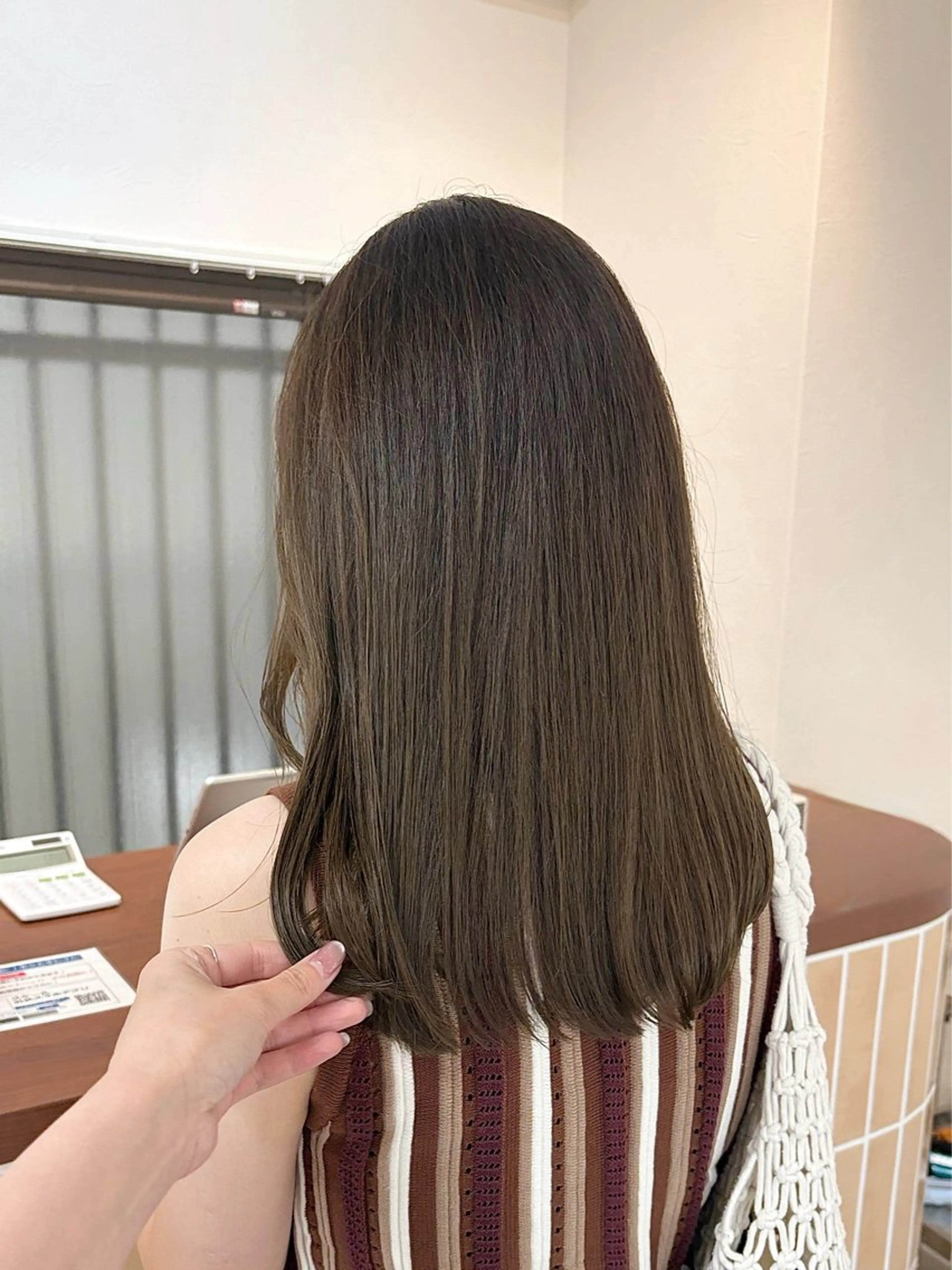 セミロング カラー カット ヘアカラー トリートメント ハル🌸柔色/ ブリーチなし/艶髪のヘアスタイル