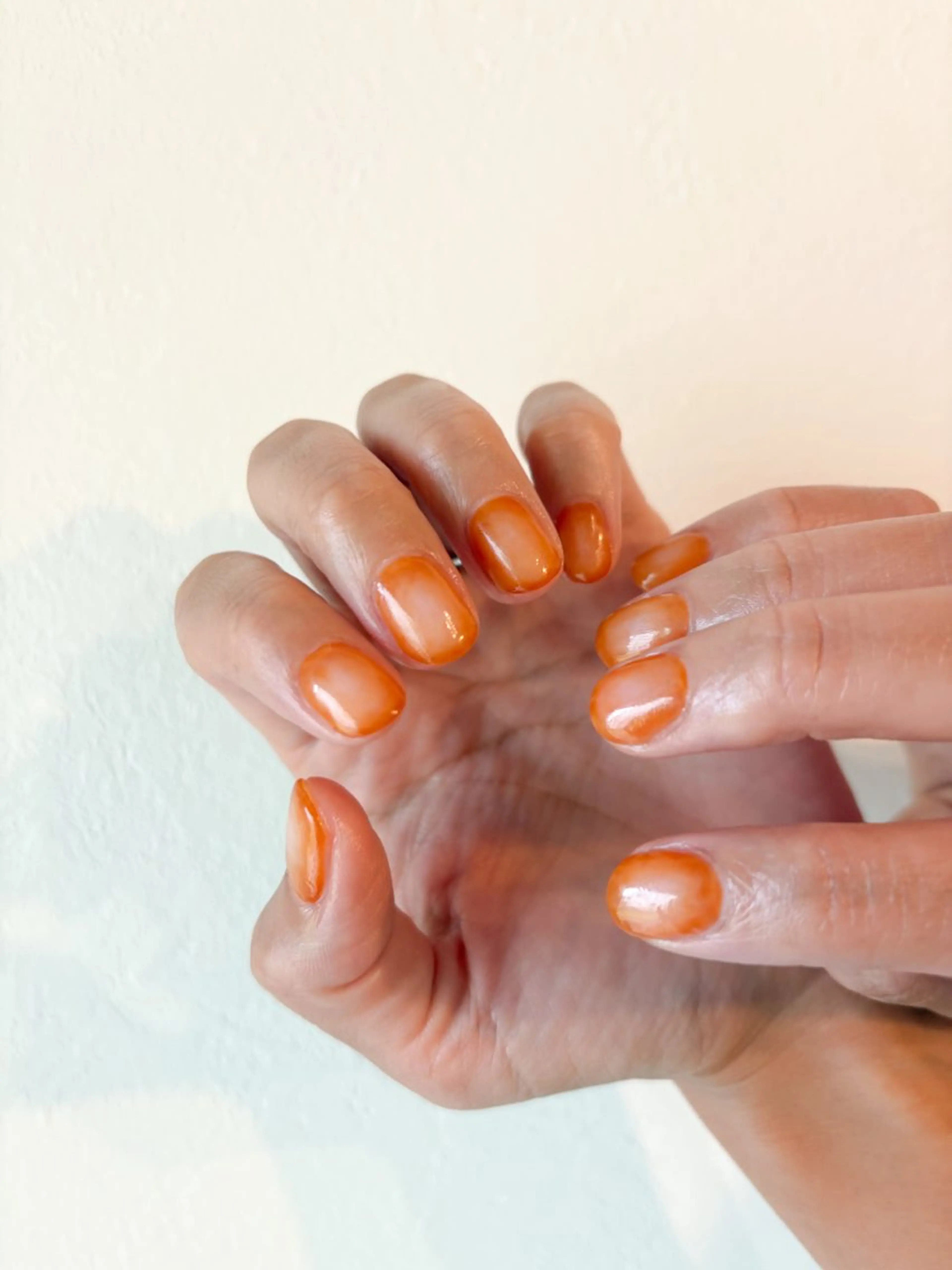 ネイル グラデーション オレンジ 🌲🌳🚪iiit o🌲🌳🌲のネイルデザイン