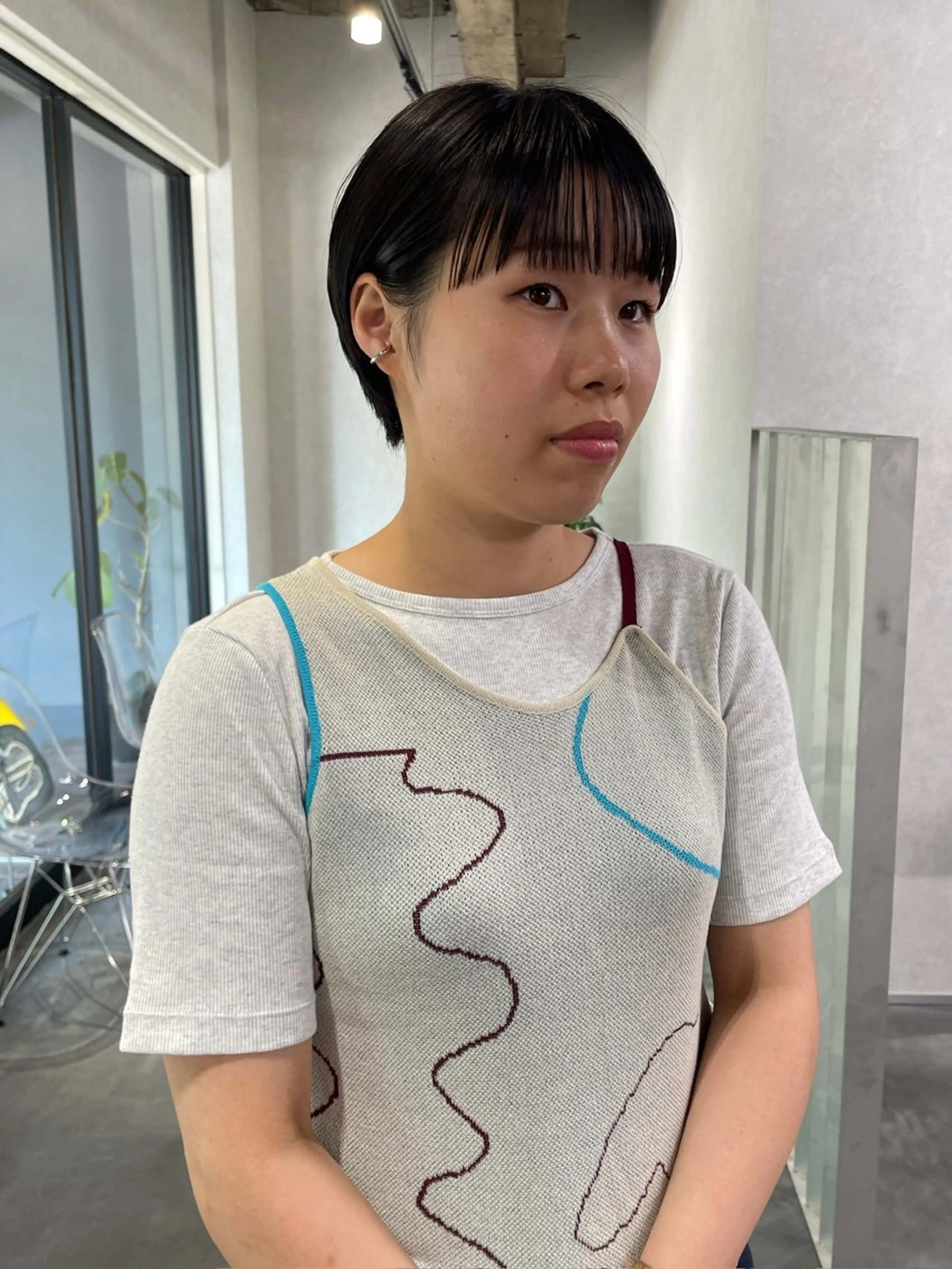 ショート カット ofF élua所属・🌵ボブ/切りっぱな し/ショート藤長芽生のヘアスタイル