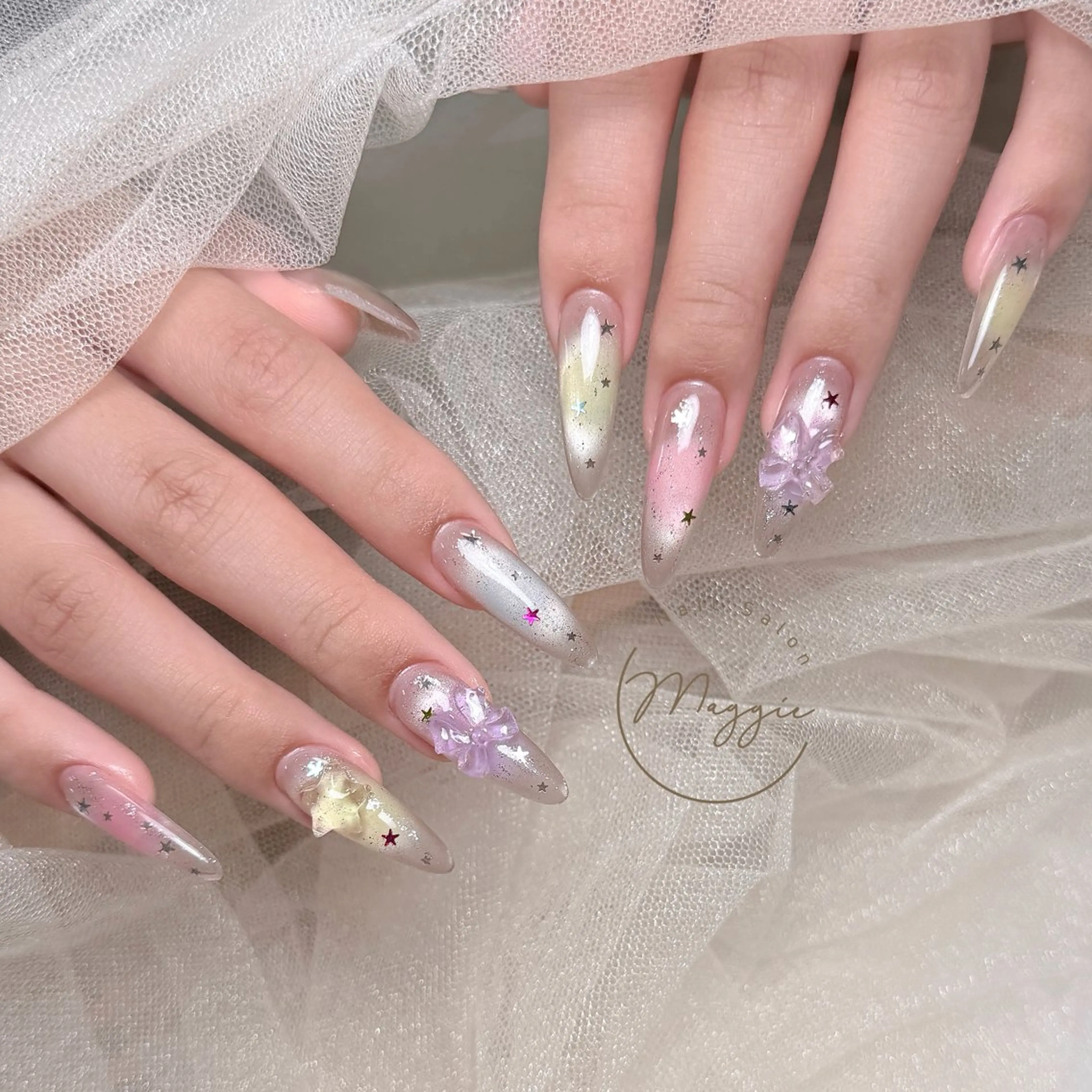 ネイル Maggie Nail🦩のネイルデザイン