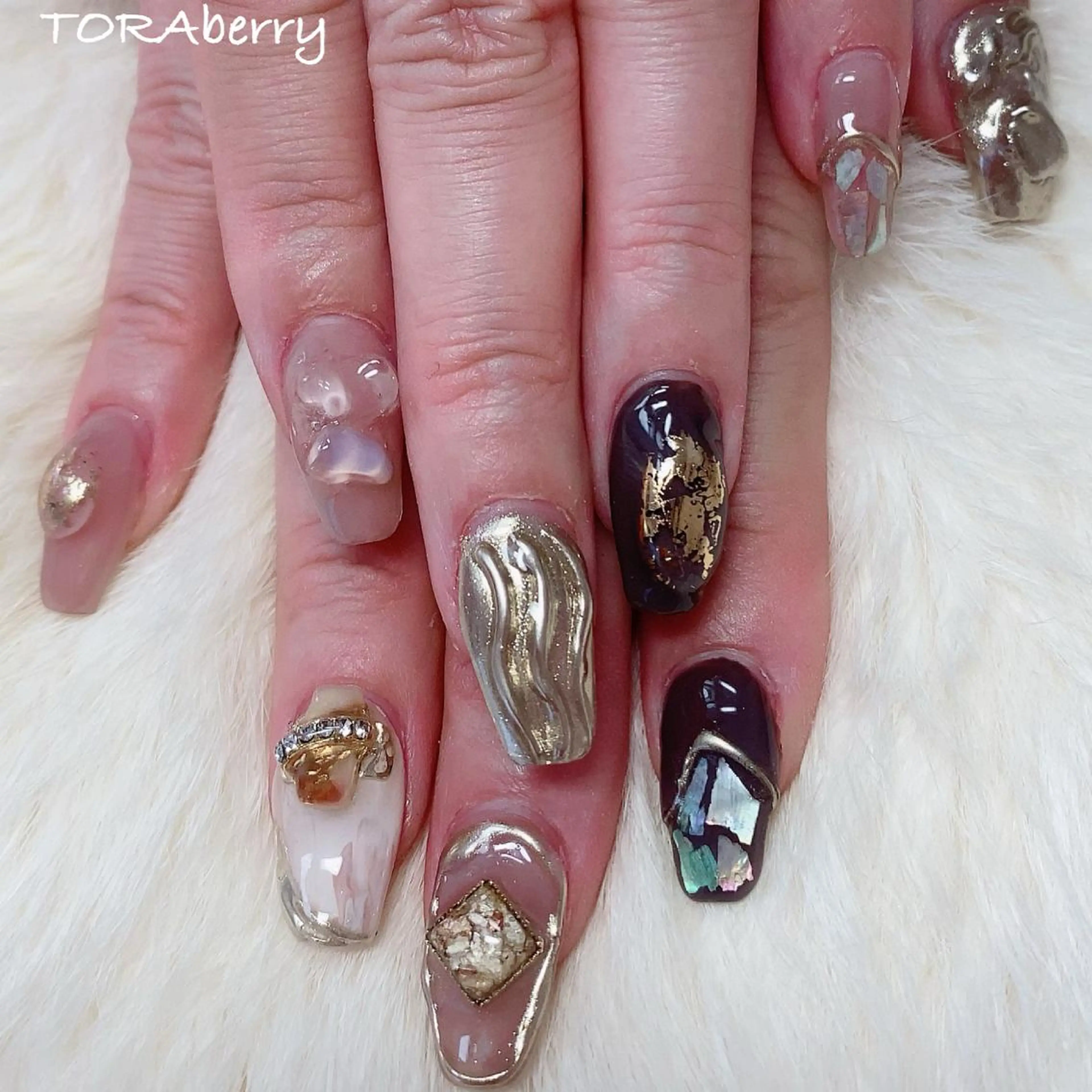 ネイル ロングネイル ハンドネイル ネイリスト なつみのネイルデザイン