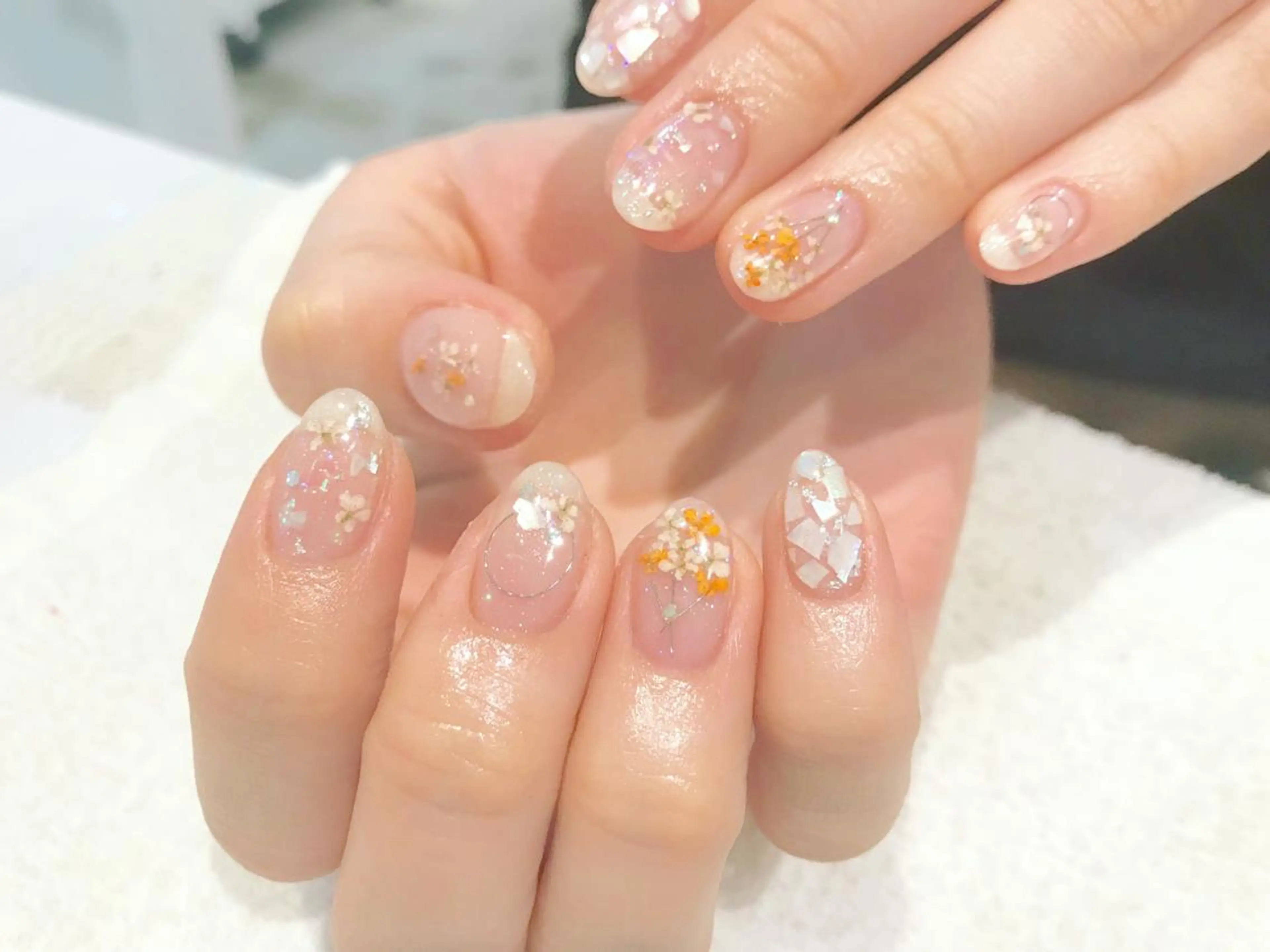 ネイル アートネイル ホワイト NARUMI HYODOのネイルデザイン