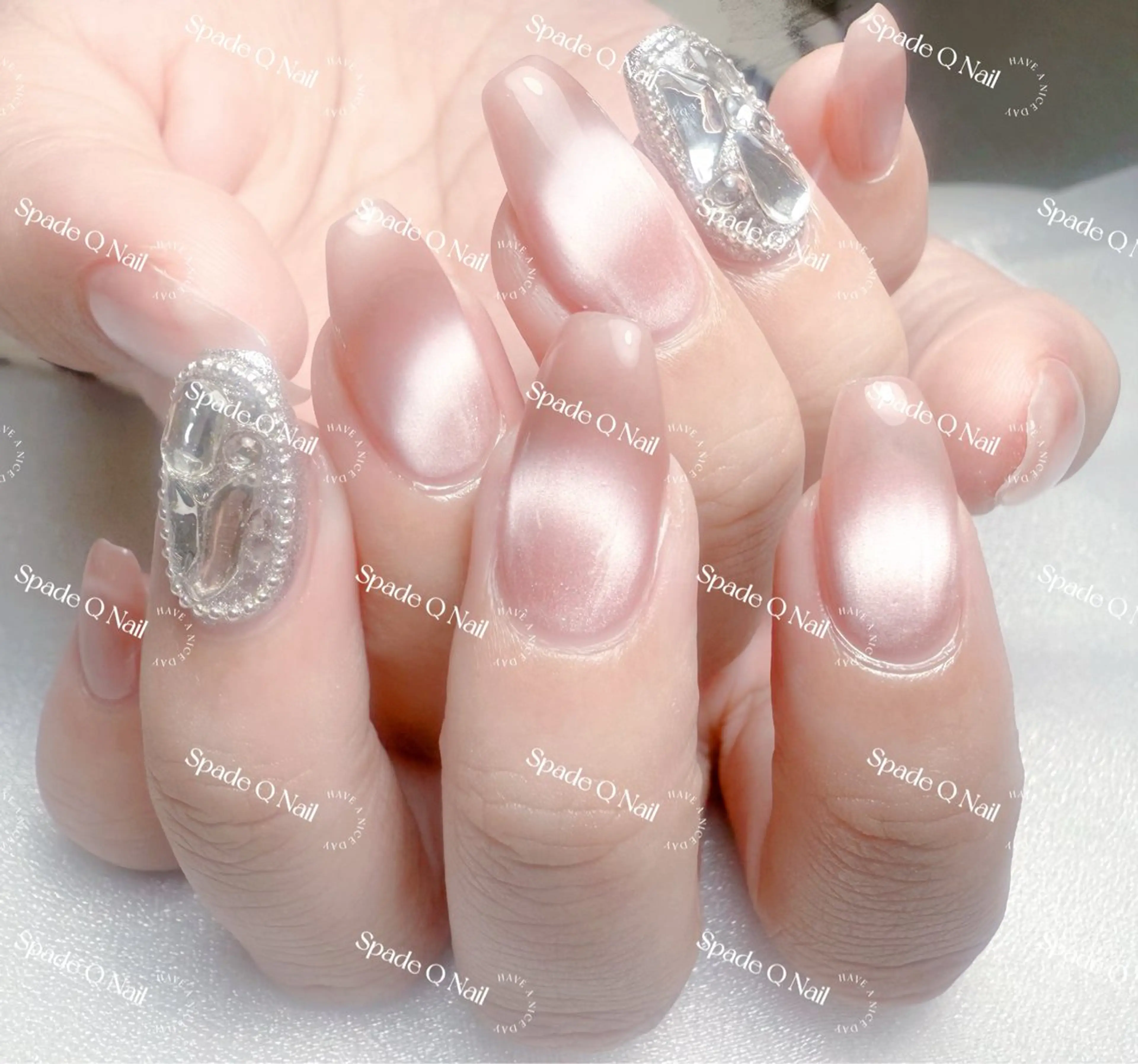 ネイル Spade Q Nailのネイルデザイン