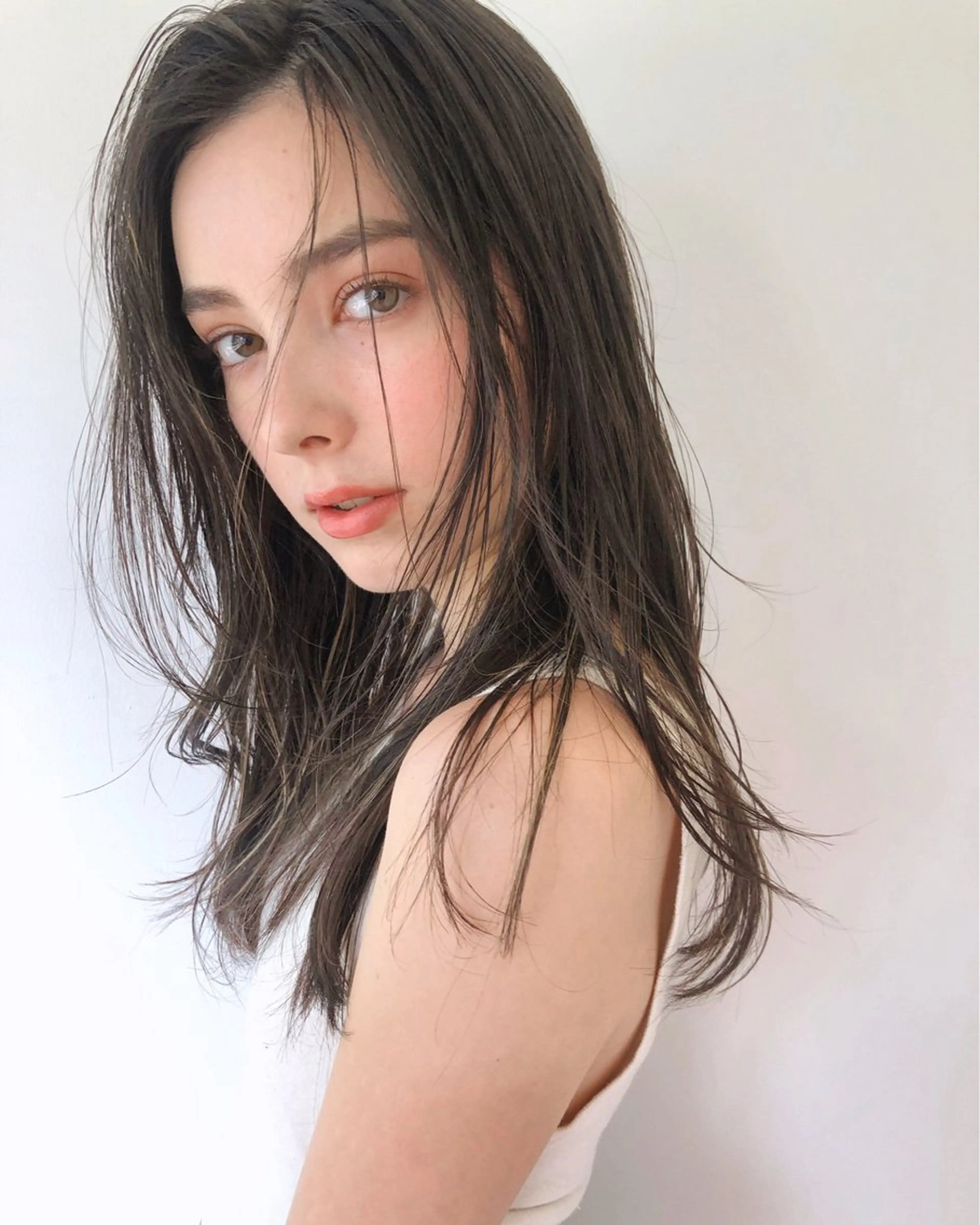 ロング カラー トリートメント ヘッドスパ 透明感/レイヤー🎀 春カラー/エリコ🌈のヘアスタイル