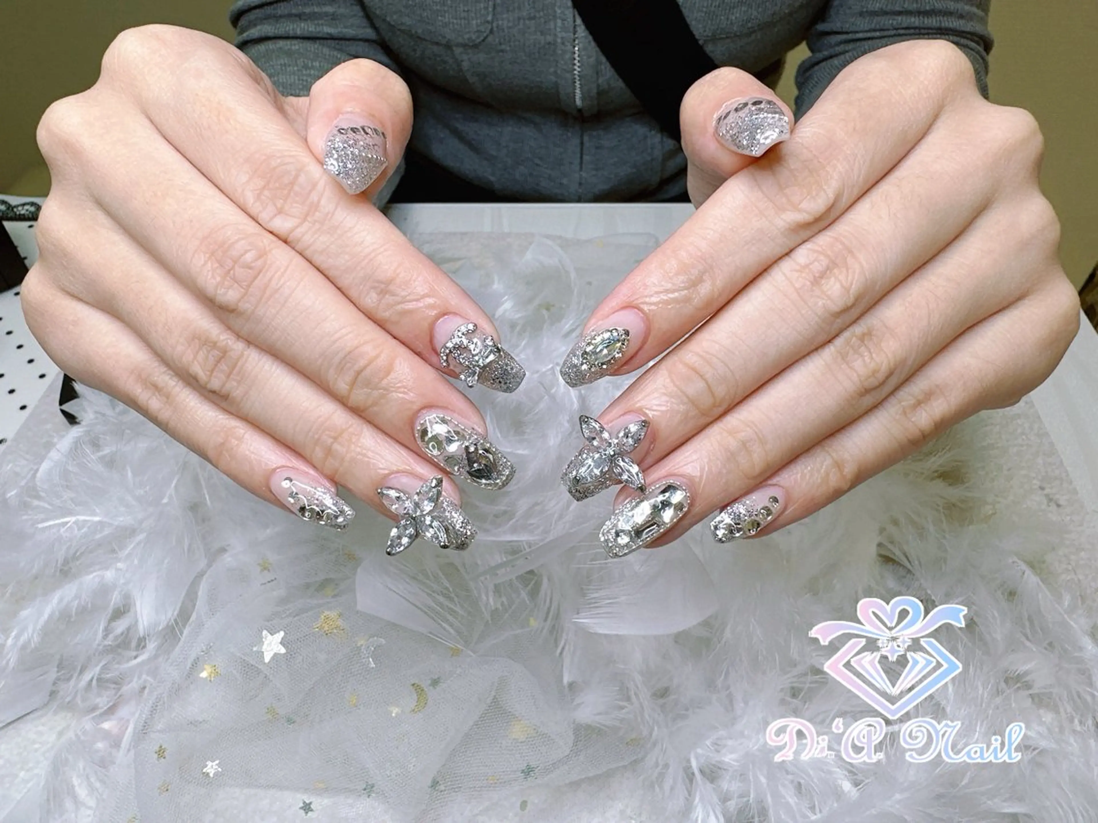 ネイル ハンドネイル Di'a nail ネイルサロンのネイルデザイン