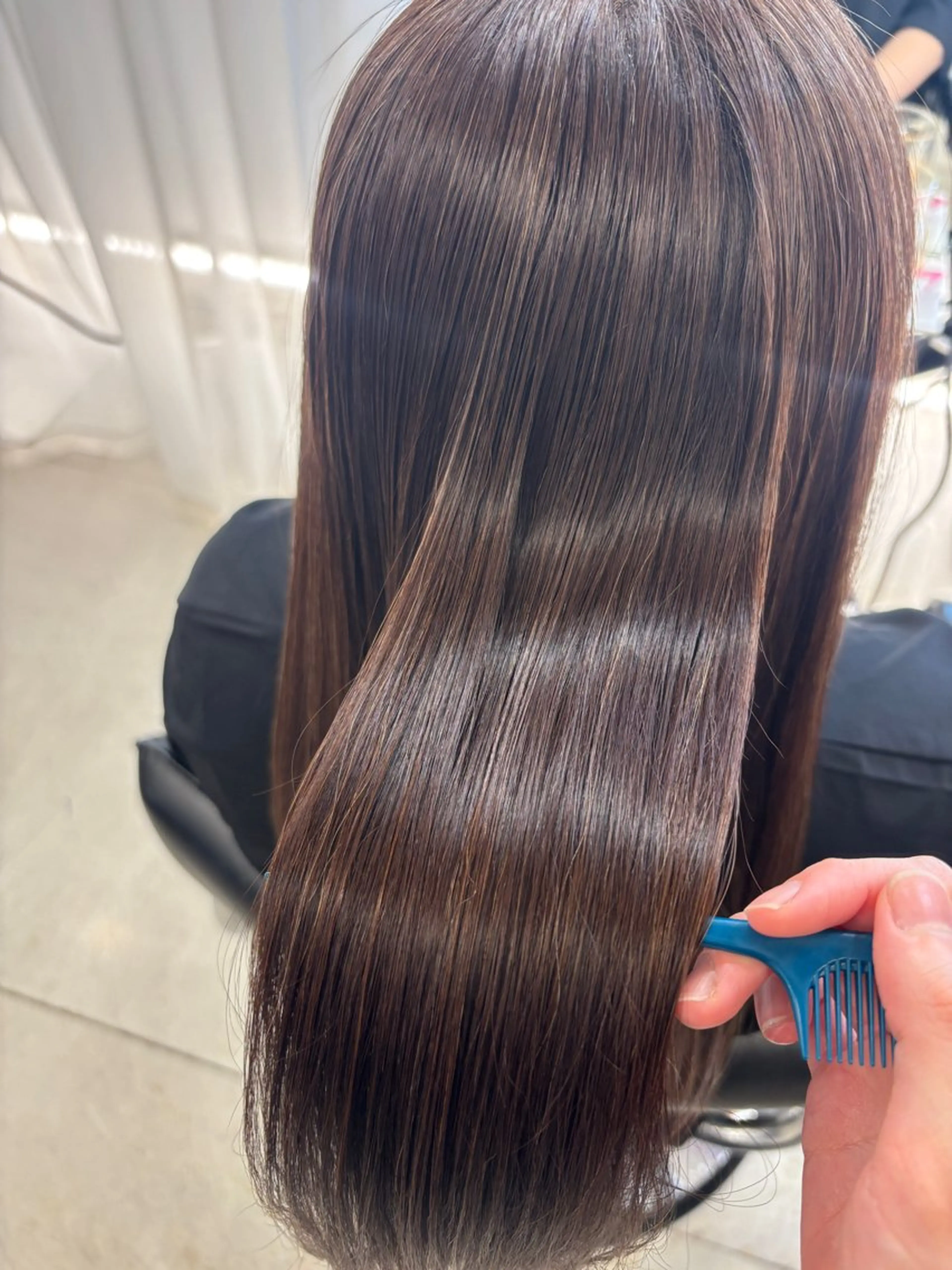 縮毛矯正 髙木 藍紗のヘアスタイル