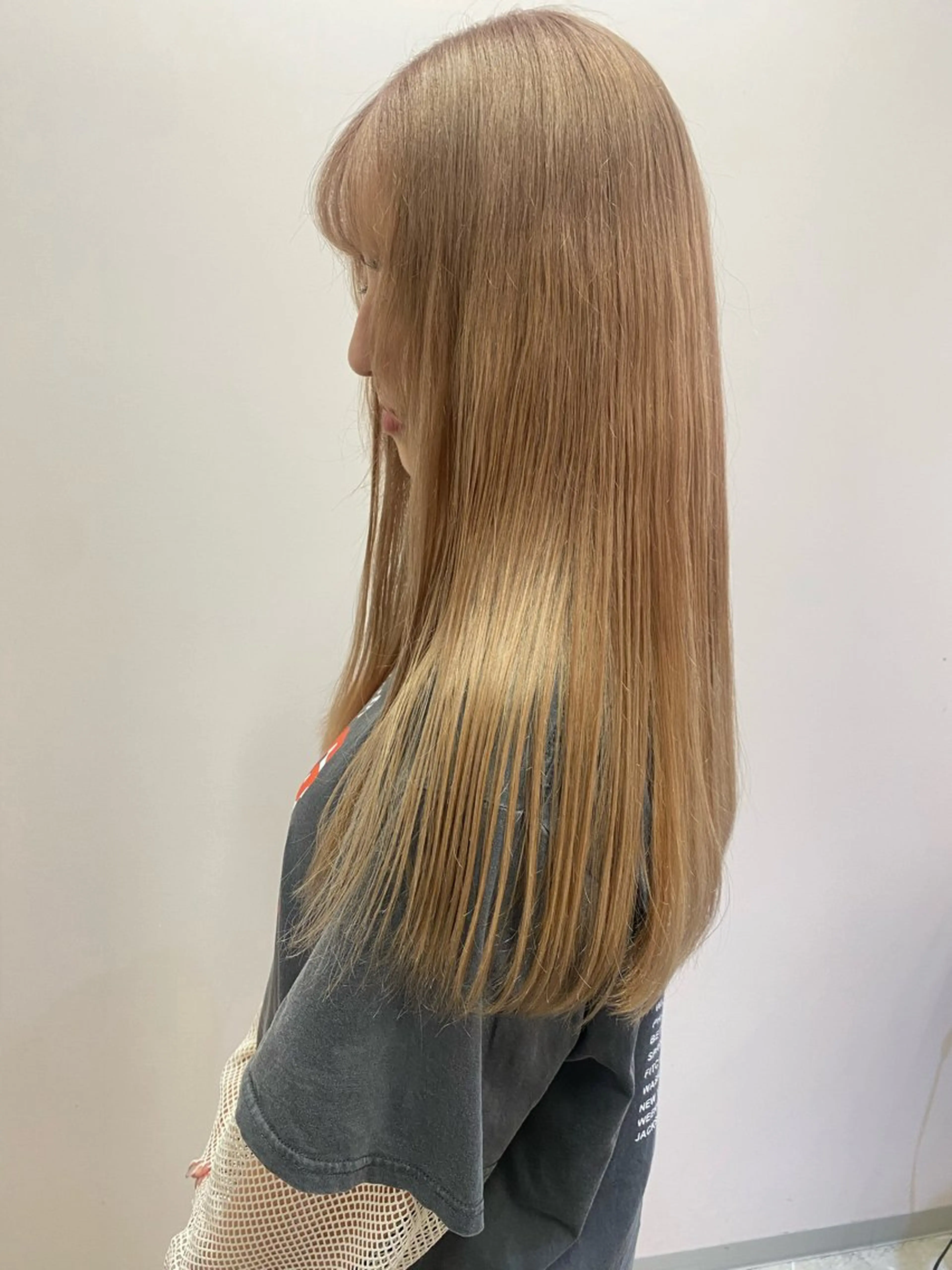 カラー 大山 茶子のヘアスタイル