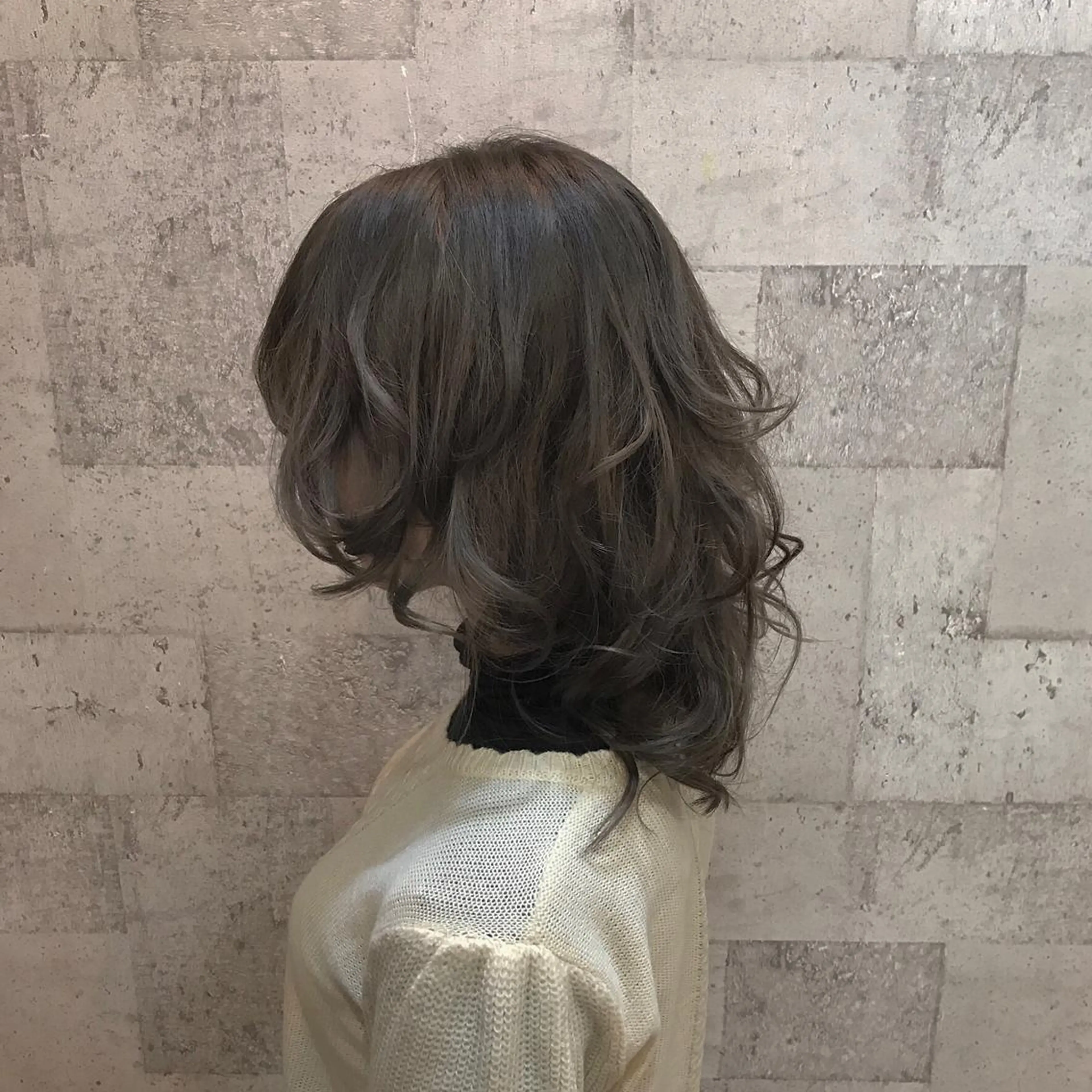 ミディアム カラー アッシュ ダブルカラー インナーカラー/天神 ブリーチ/吉田のヘアスタイル