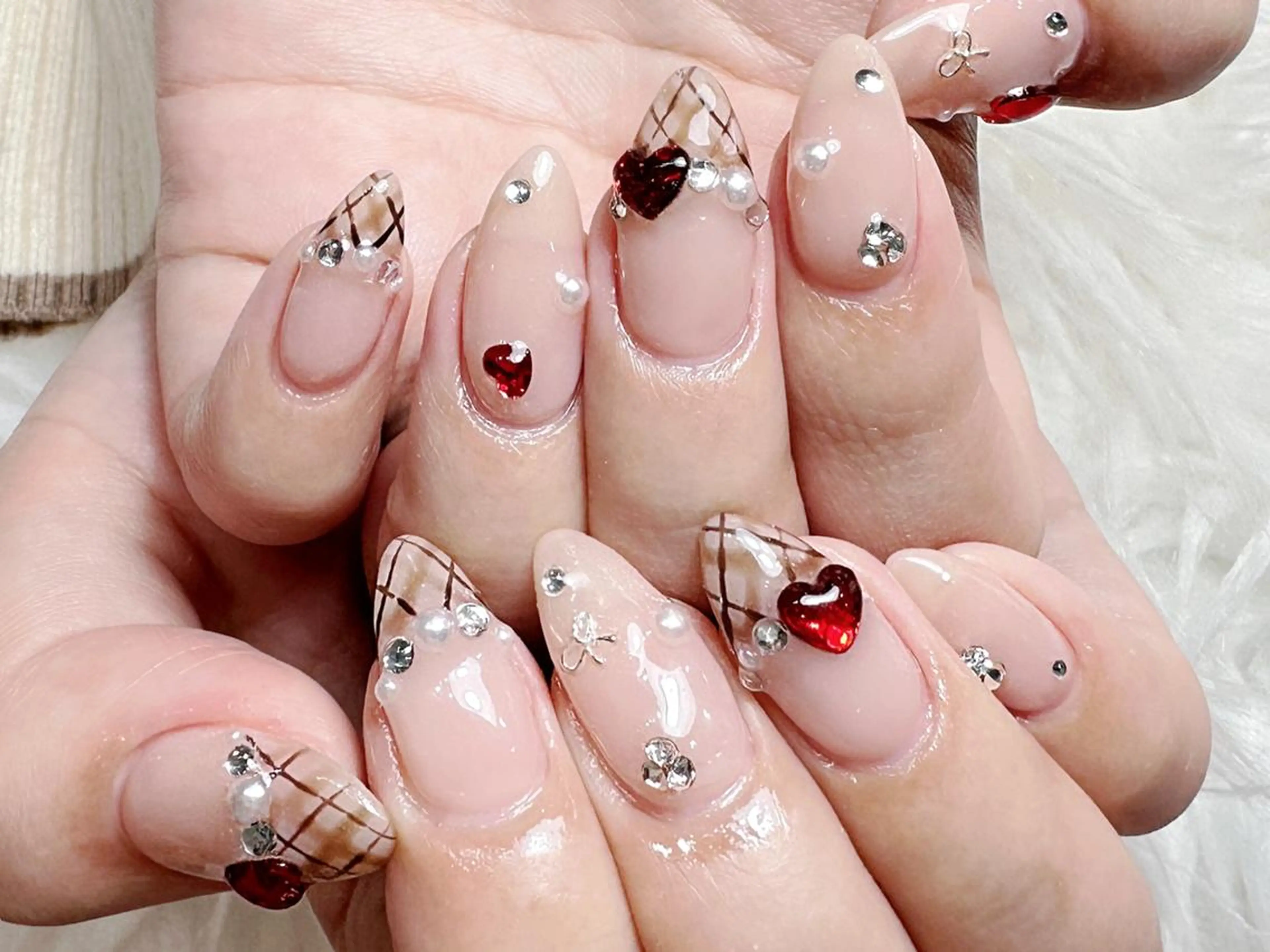 ネイル Elegantトウ ショウレイのネイルデザイン