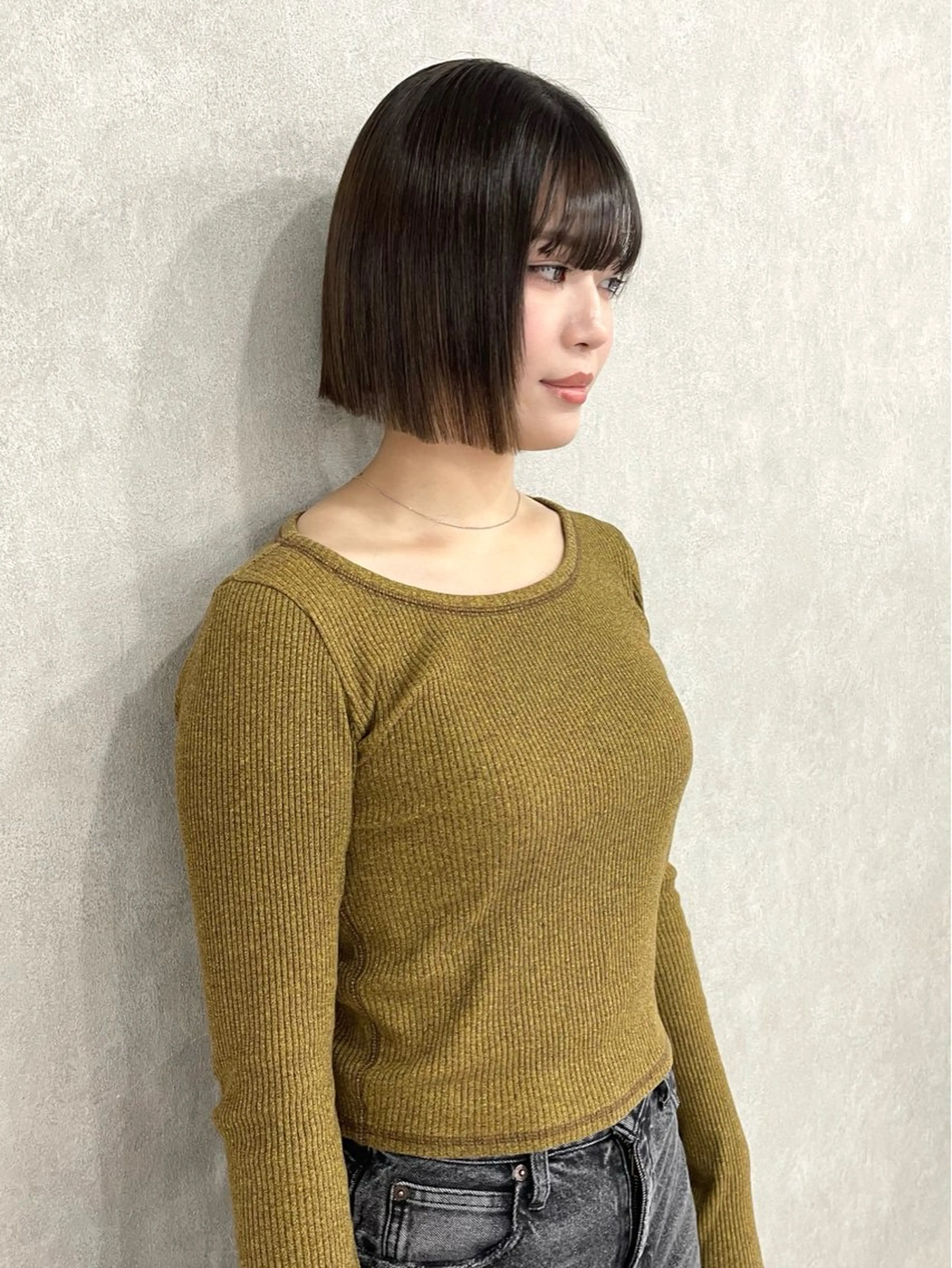 ショート カラー カット ヘアカラー 盛れる顔まわり✨🎀 レイヤー別所好葉のヘアスタイル