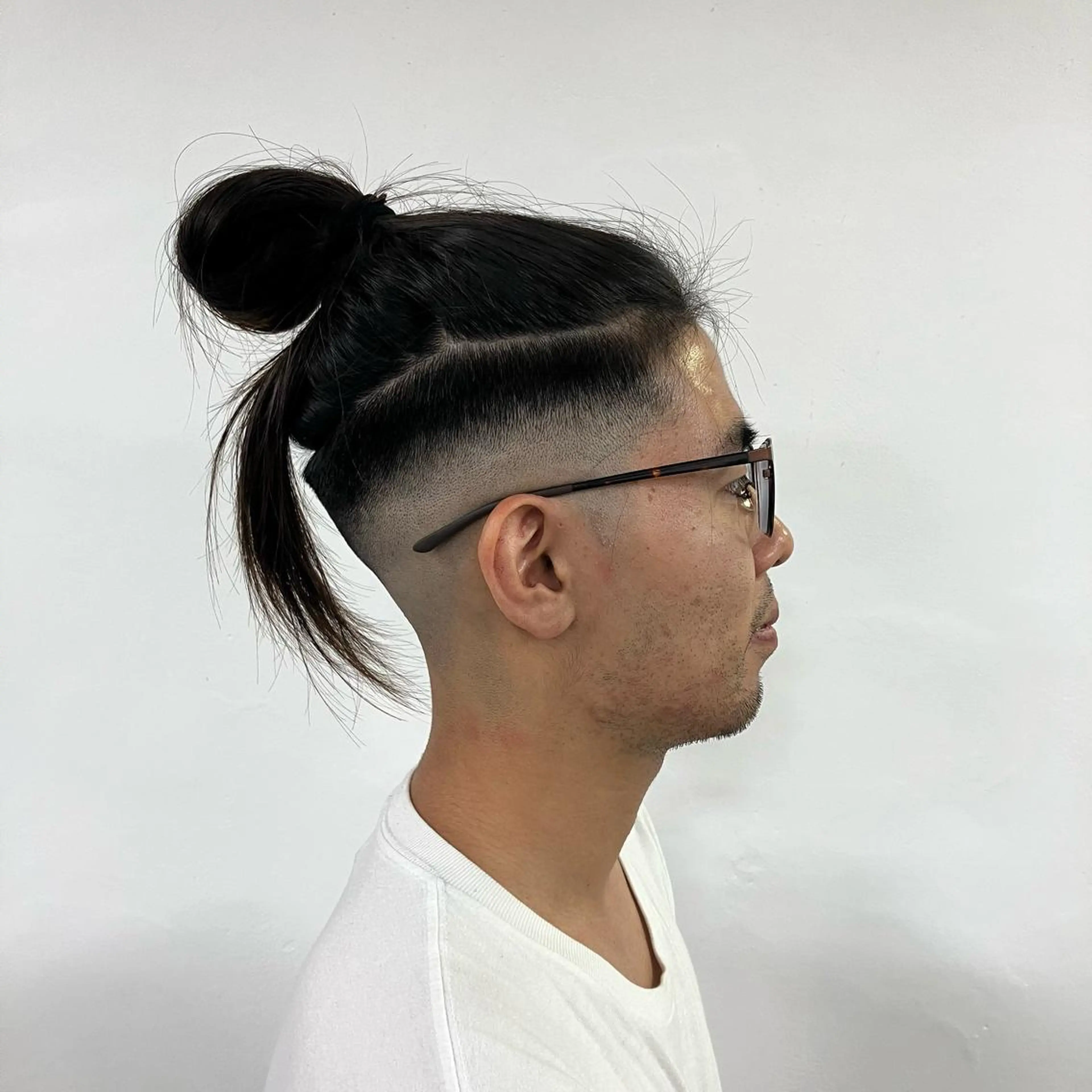 ロング 段下 航一郎のヘアスタイル