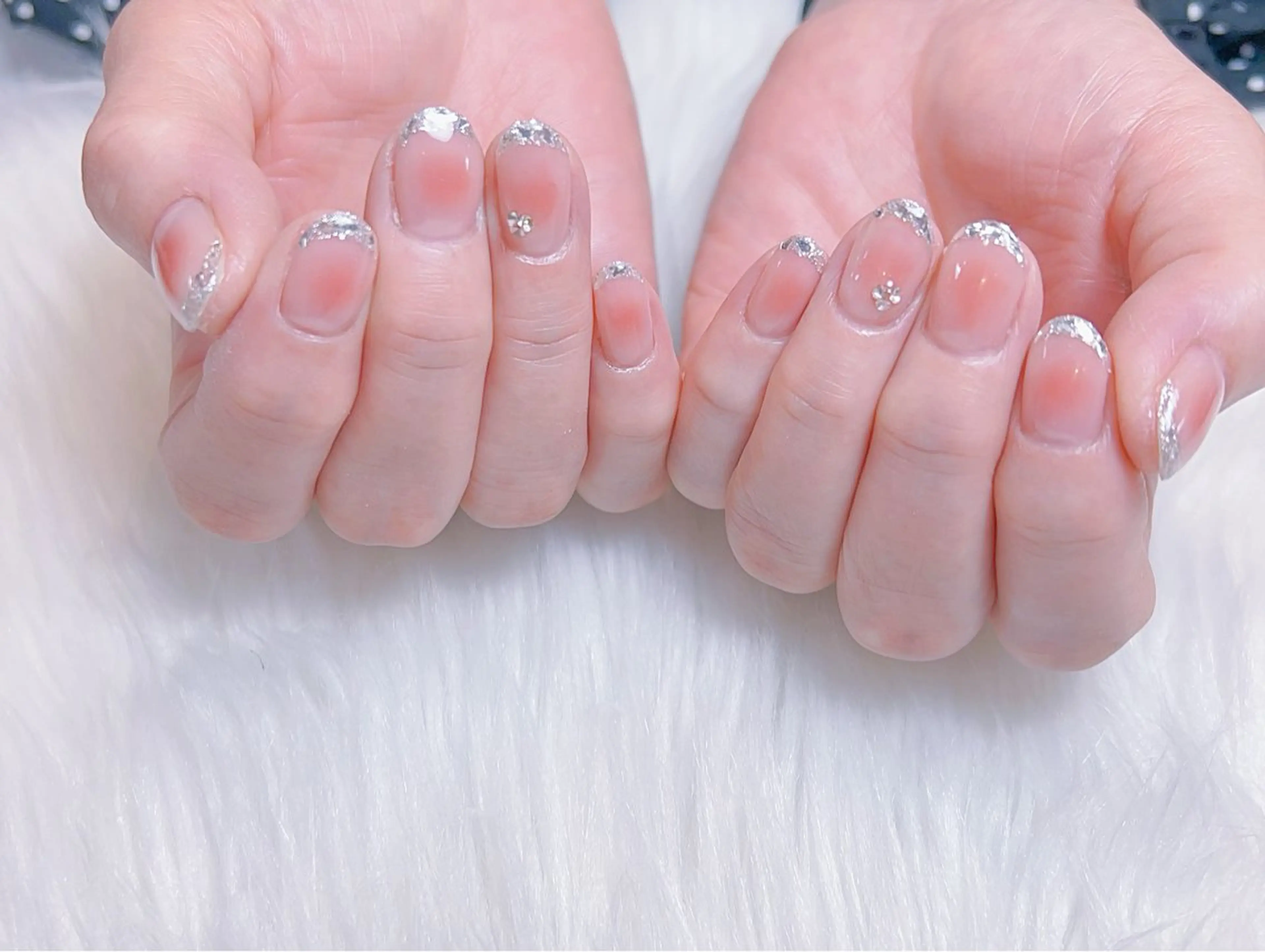 ネイル アートネイル チークネイル フラッシュネイル フットネイル フレンチネイル ハンドネイル Floria KANAのネイルデザイン