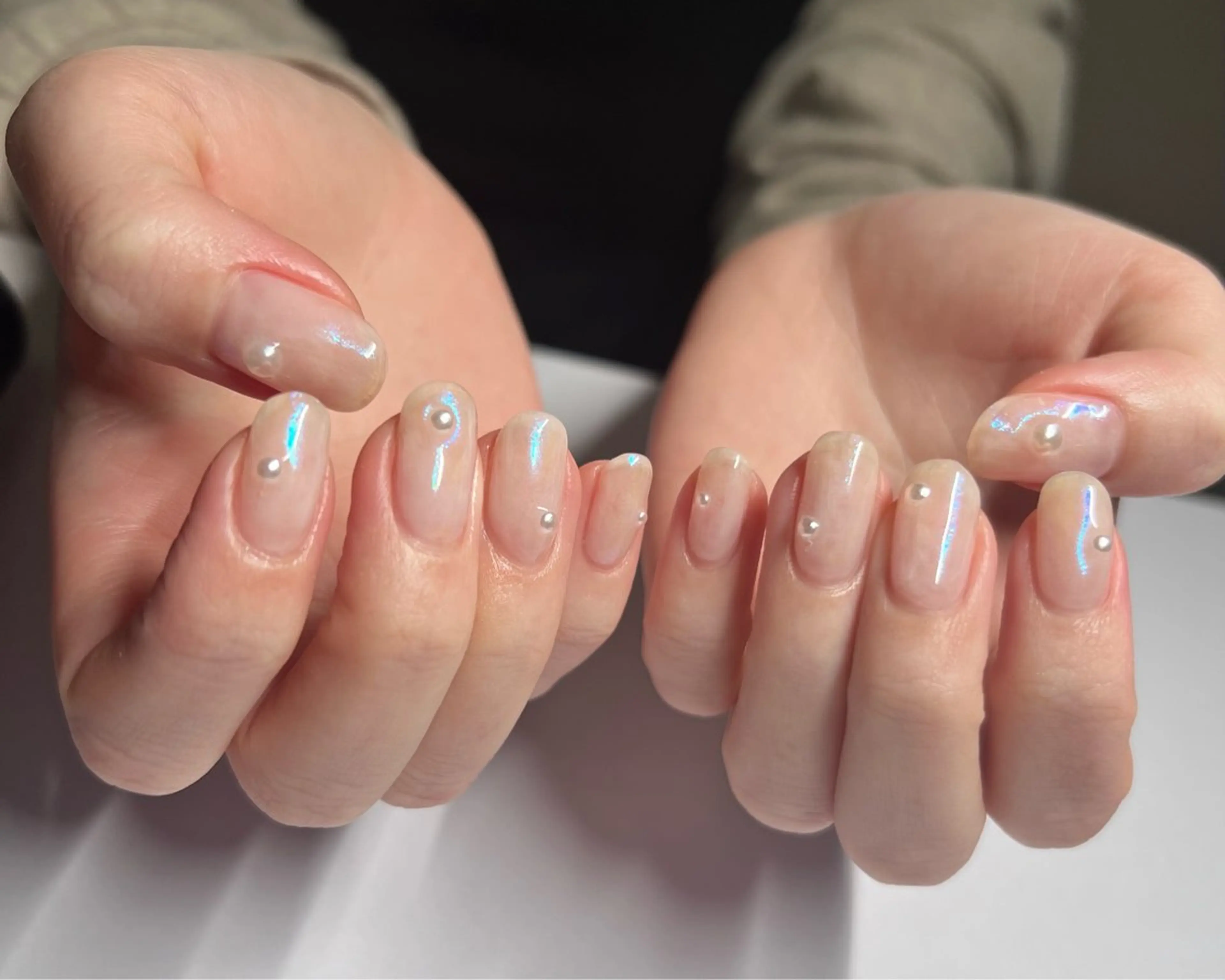 メンズ ネイル アートネイル オーロラネイル ジェルネイル 持ち込み ホワイト 爪ケア/深爪 自爪育成 🐰えむのネイルデザイン