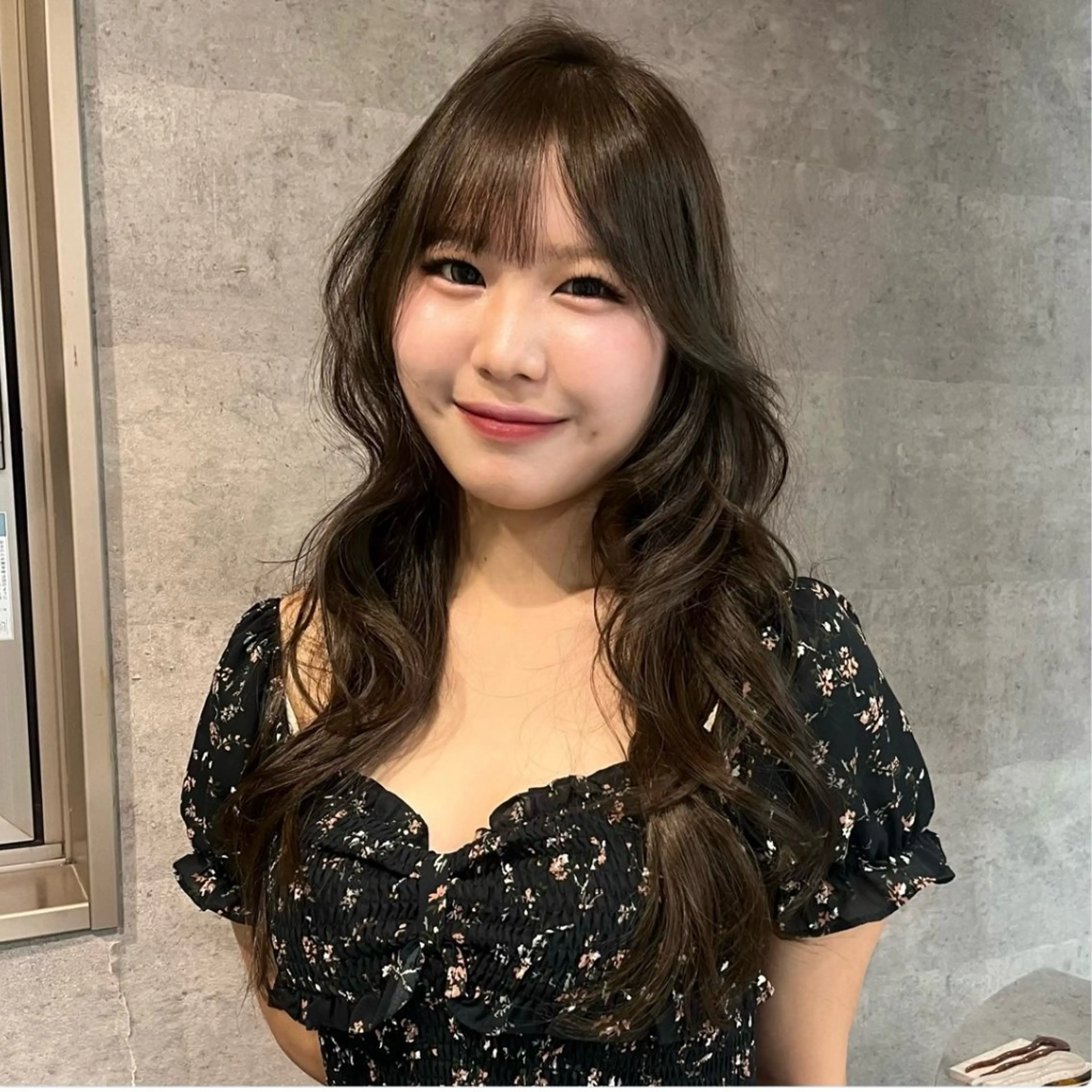 ミディアム カラー ヘアアレンジ ボブ くびれヘア 顔周りカット 髪質改善 韓国風ヘア 透明感艶カラー💖 kotomiのヘアスタイル