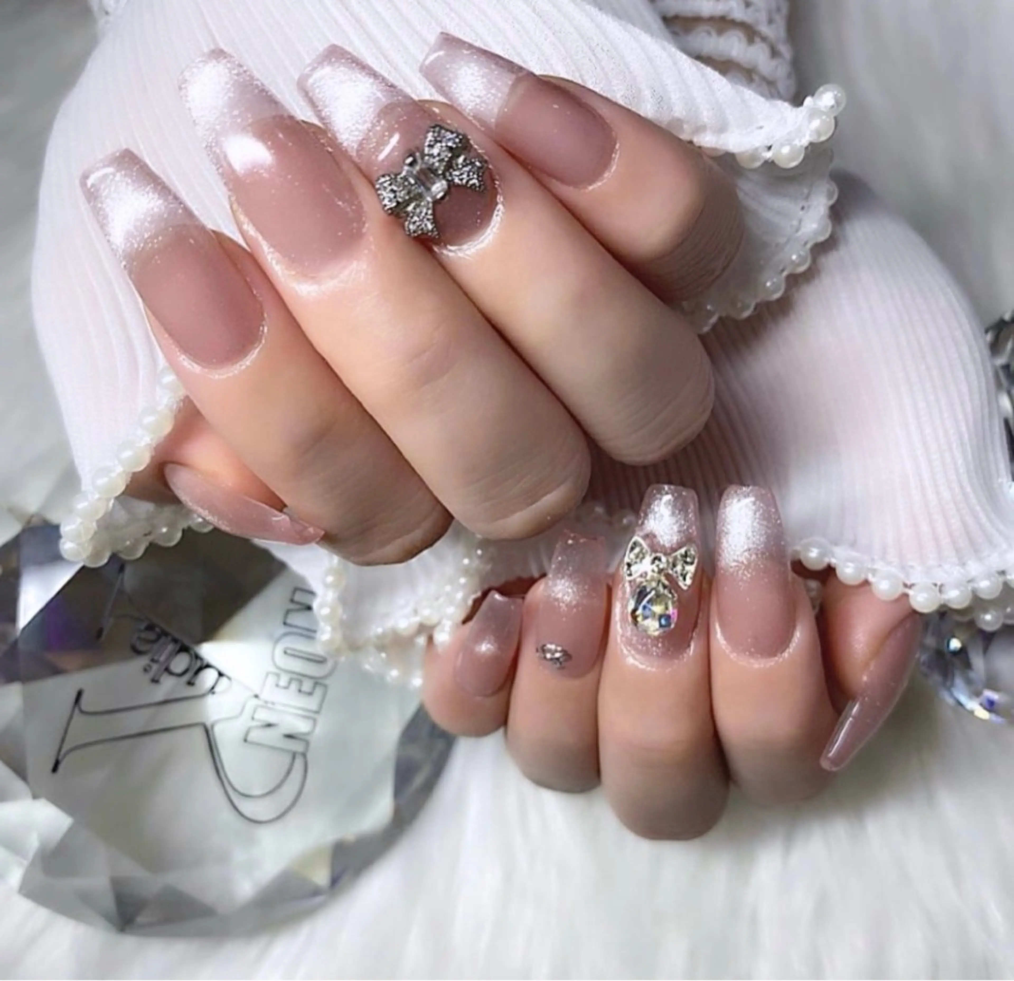 ネイル マグネットネイル Yudia Manamiのネイルデザイン