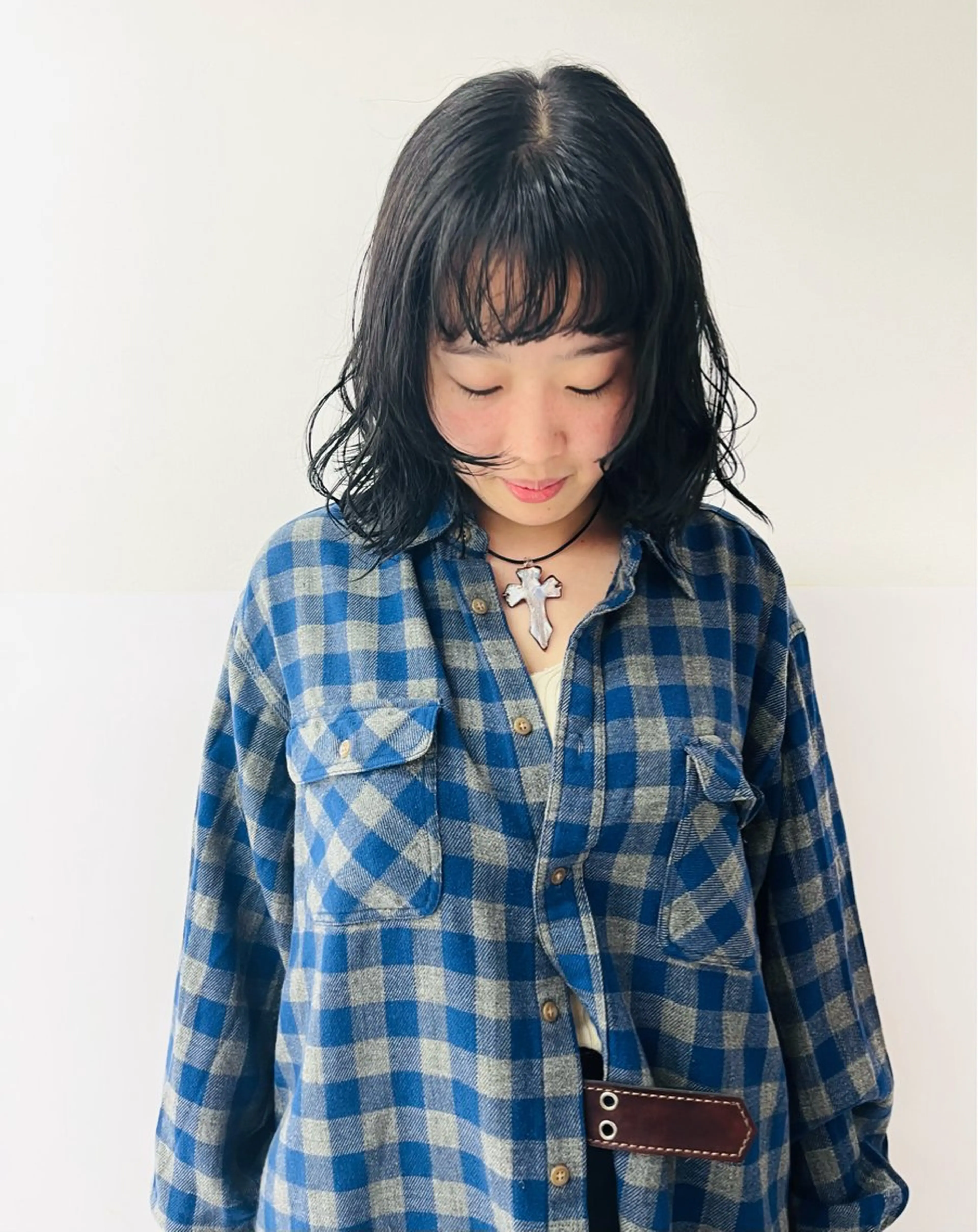 ミディアム カラー 顔まわりレイヤー ハッシュカット レイヤーカット ウルフカット ウルフ/レイヤー Miinaのヘアスタイル