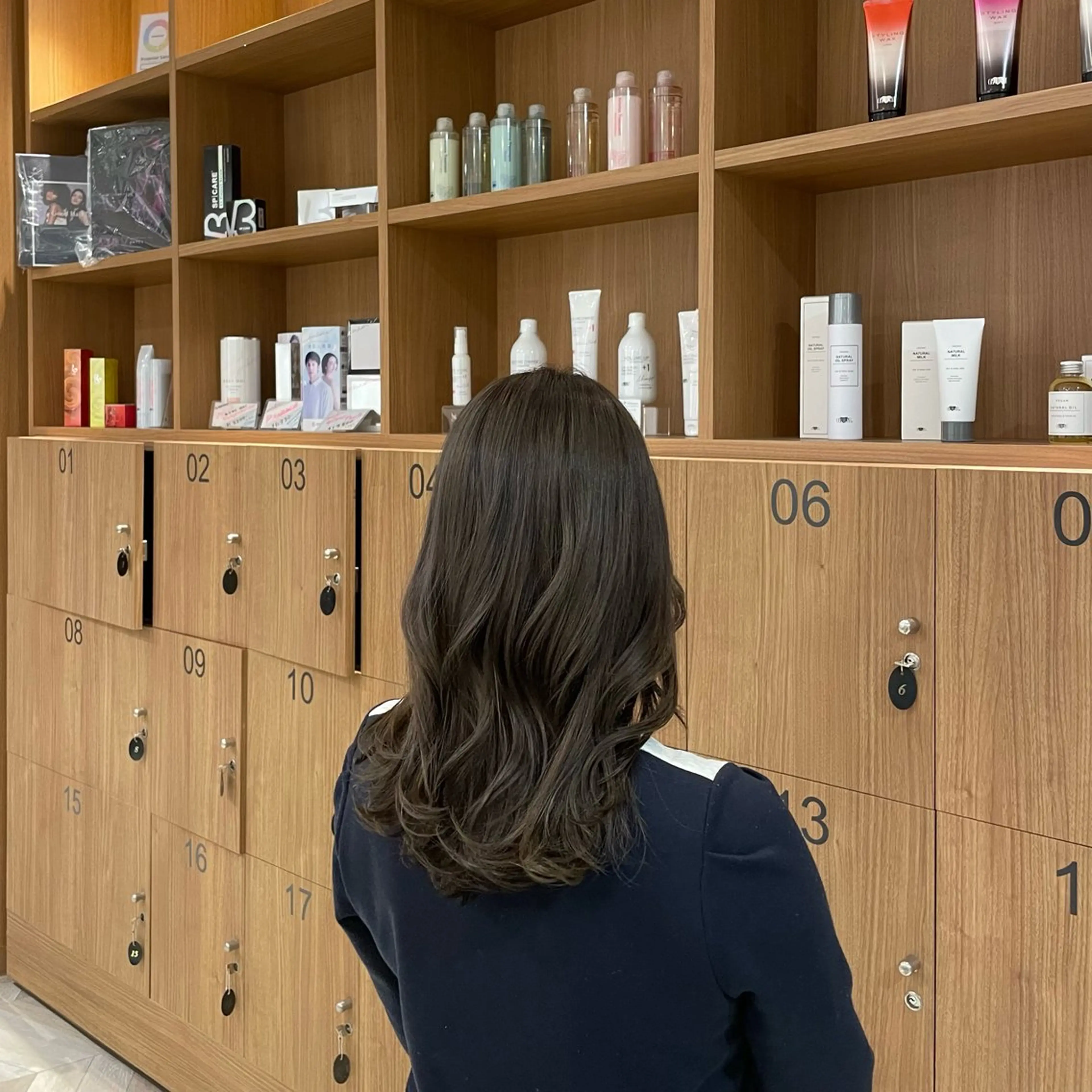 セミロング カラー 透明感カラー Mayu まゆのヘアスタイル