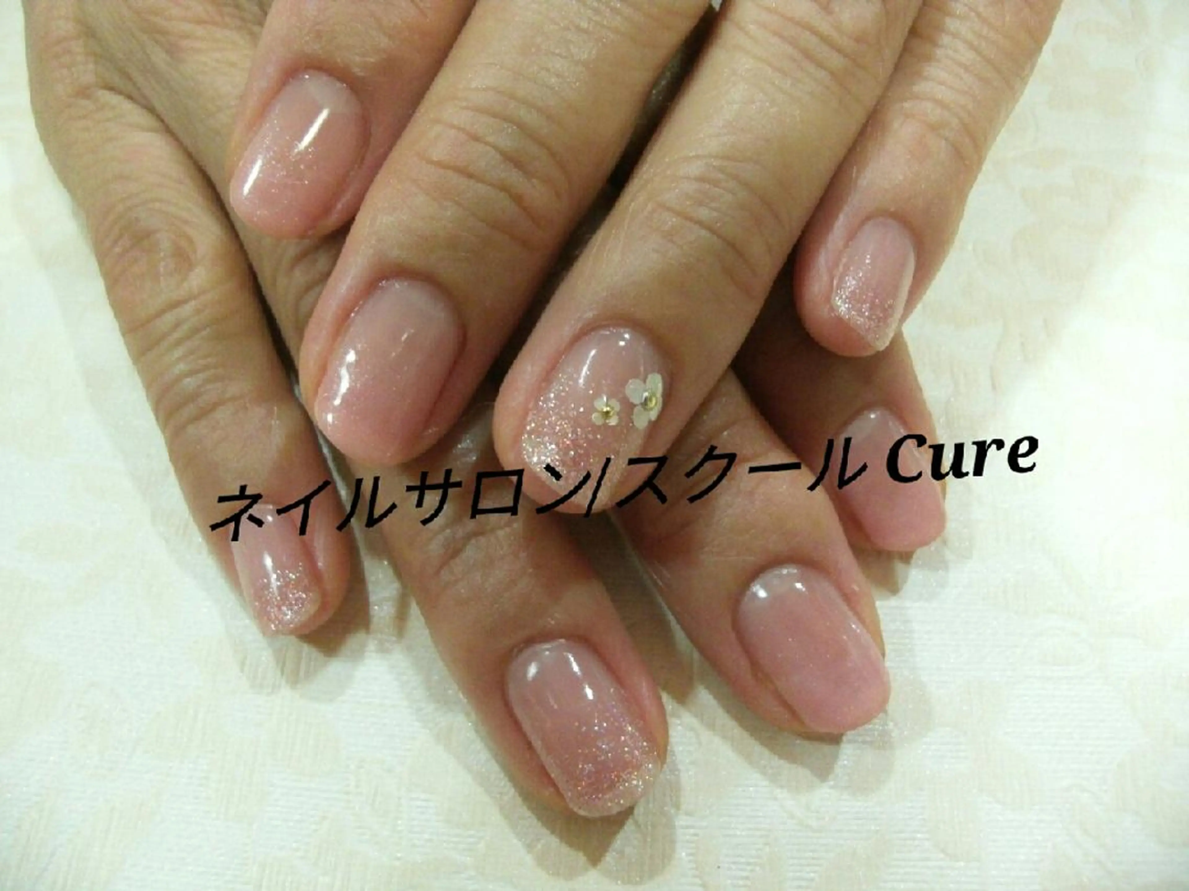 ショート ネイル ハンドネイル ネイルサロン Cureのネイルデザイン