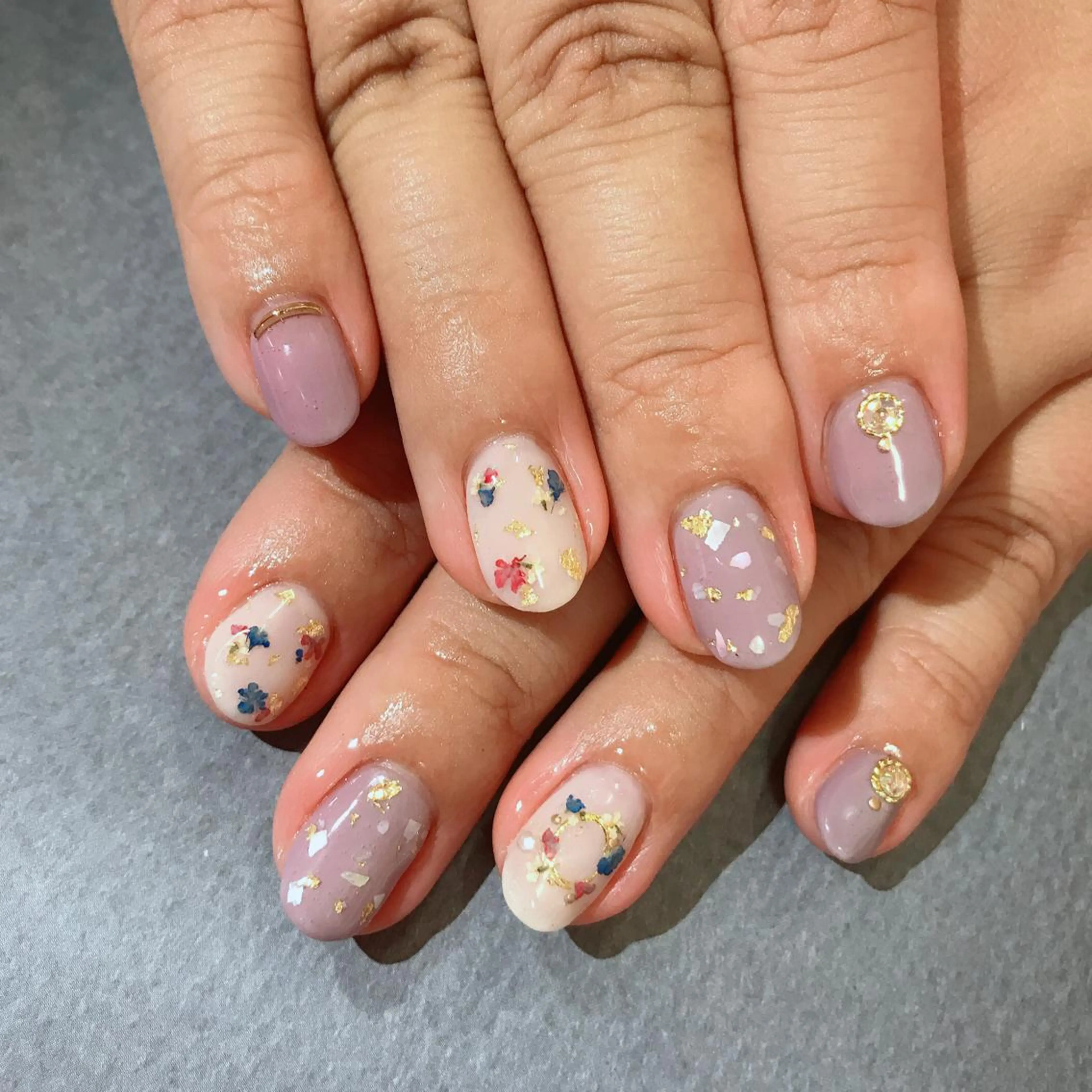 ネイル 深爪を断らない スカルプ高評価店のネイルデザイン