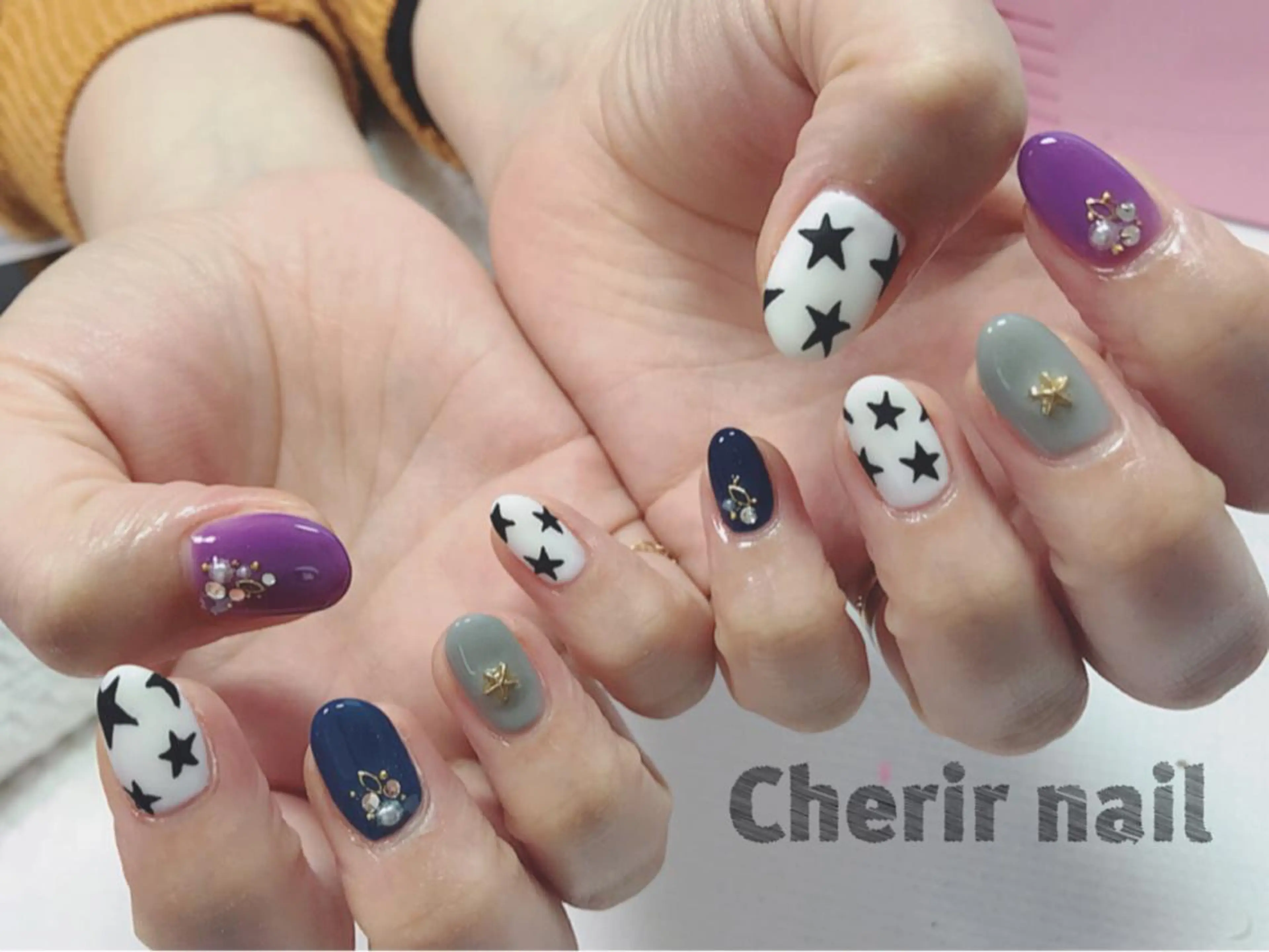 ネイル マットネイル ワンカラーネイル 冬ネイル Cherirnail kaoriのネイルデザイン