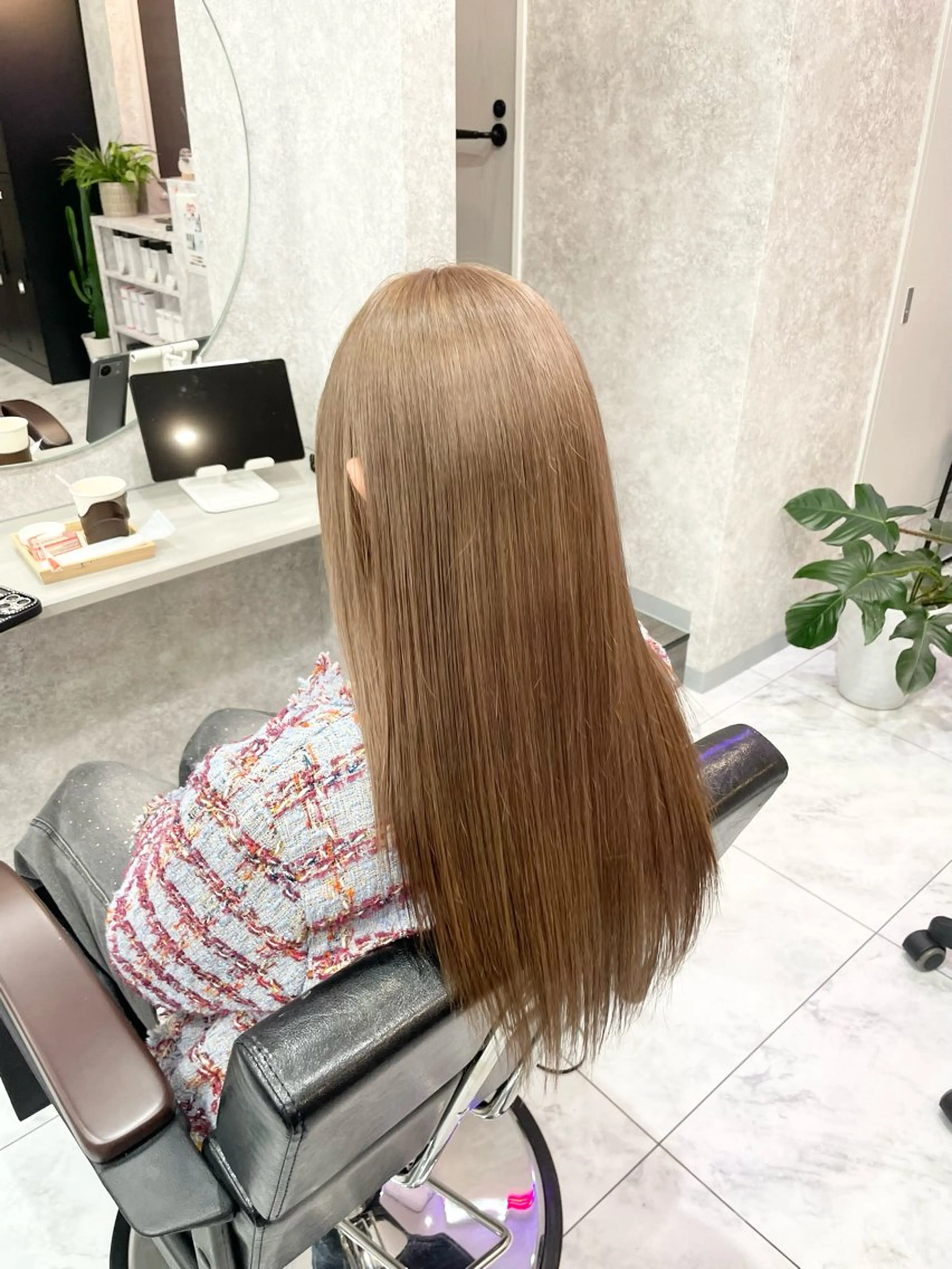 ロング 🦋ハイトーン🦋 石山 希理🦋のヘアスタイル