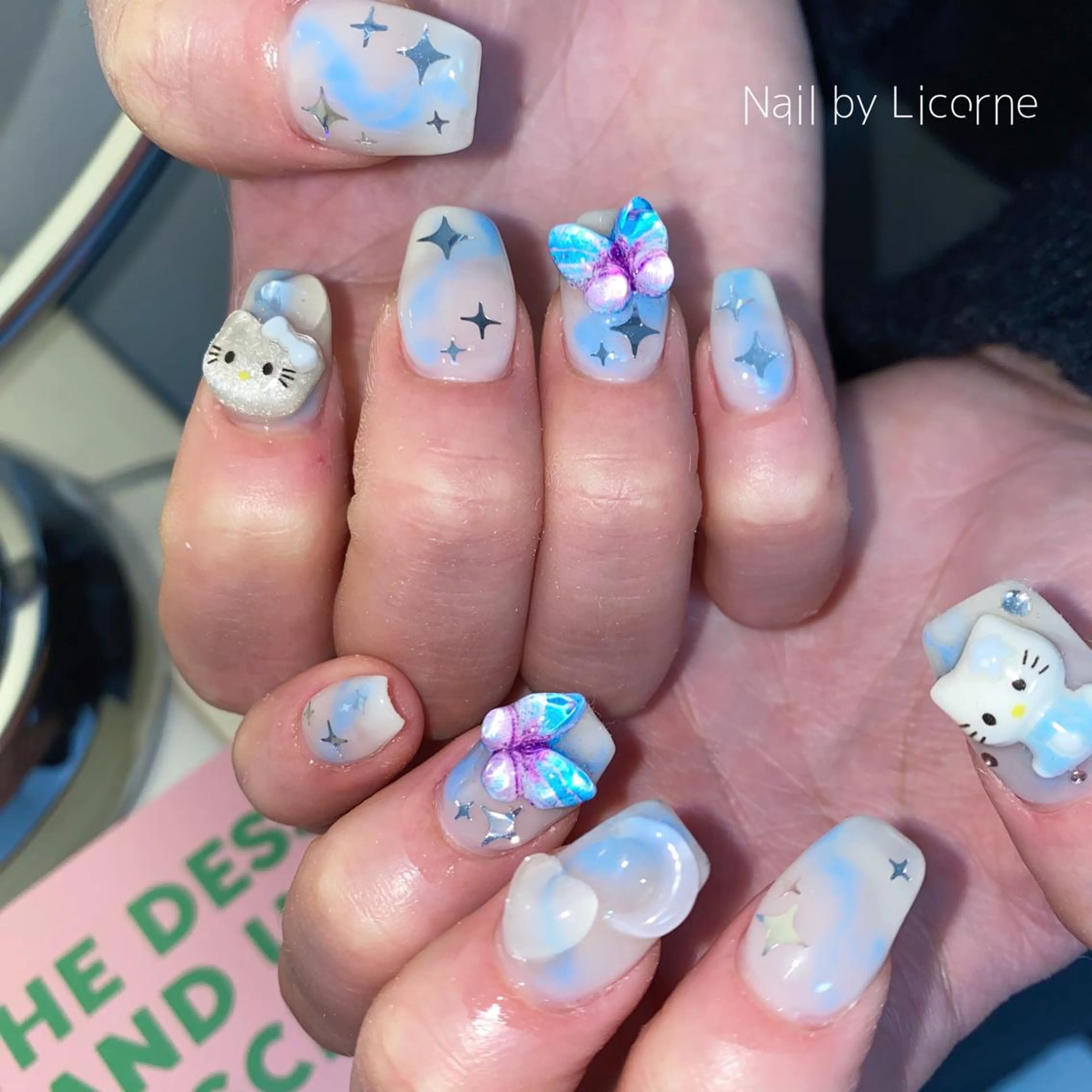 ネイル アートネイル オーロラネイル フレンチネイル 氷ネイル・うるうるネイル マグネットネイル ハンドネイル Nail by Licorneのネイルデザイン