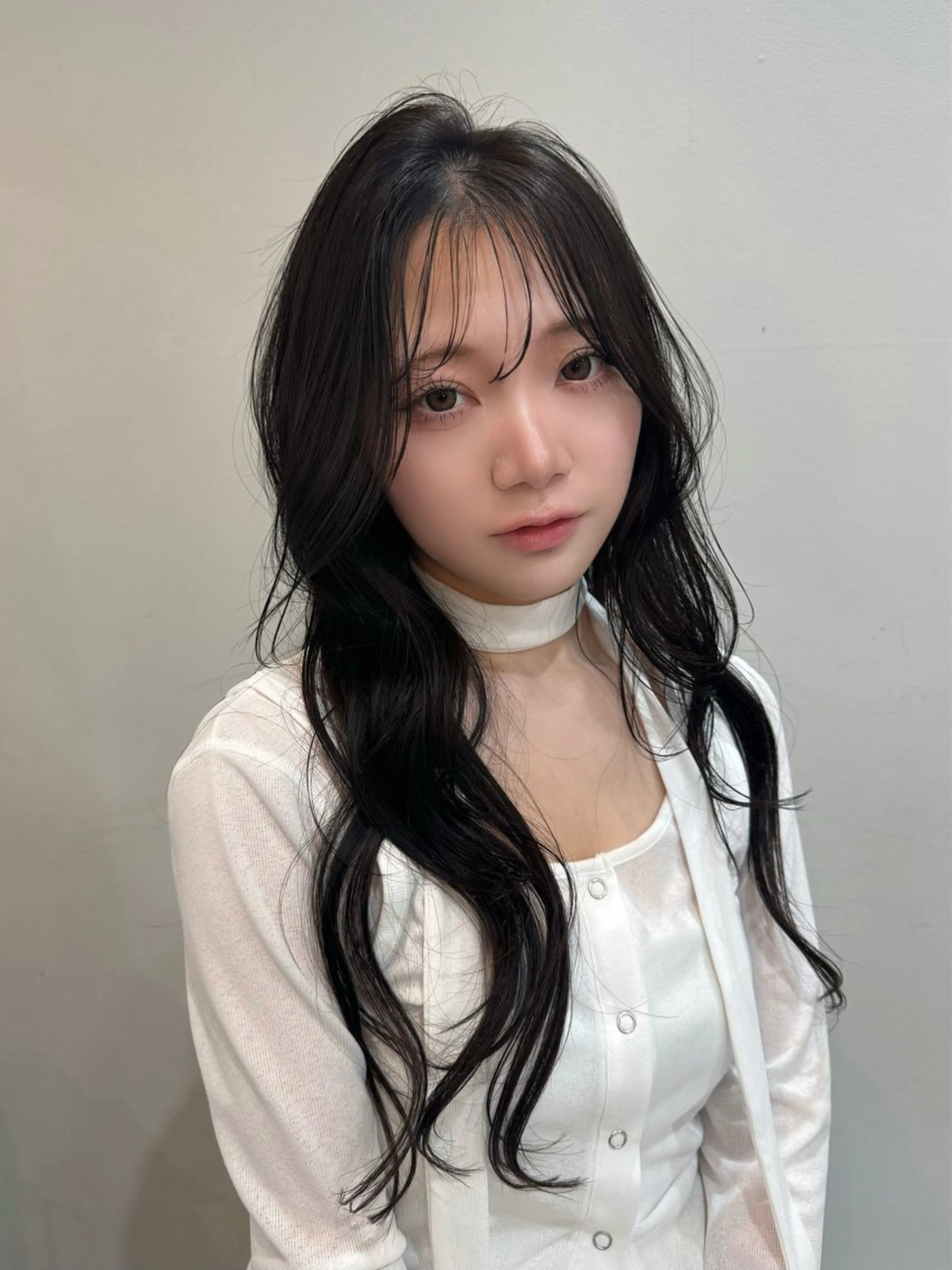 ロング 🪞きら艶ロング カラー🩶 azuのヘアスタイル