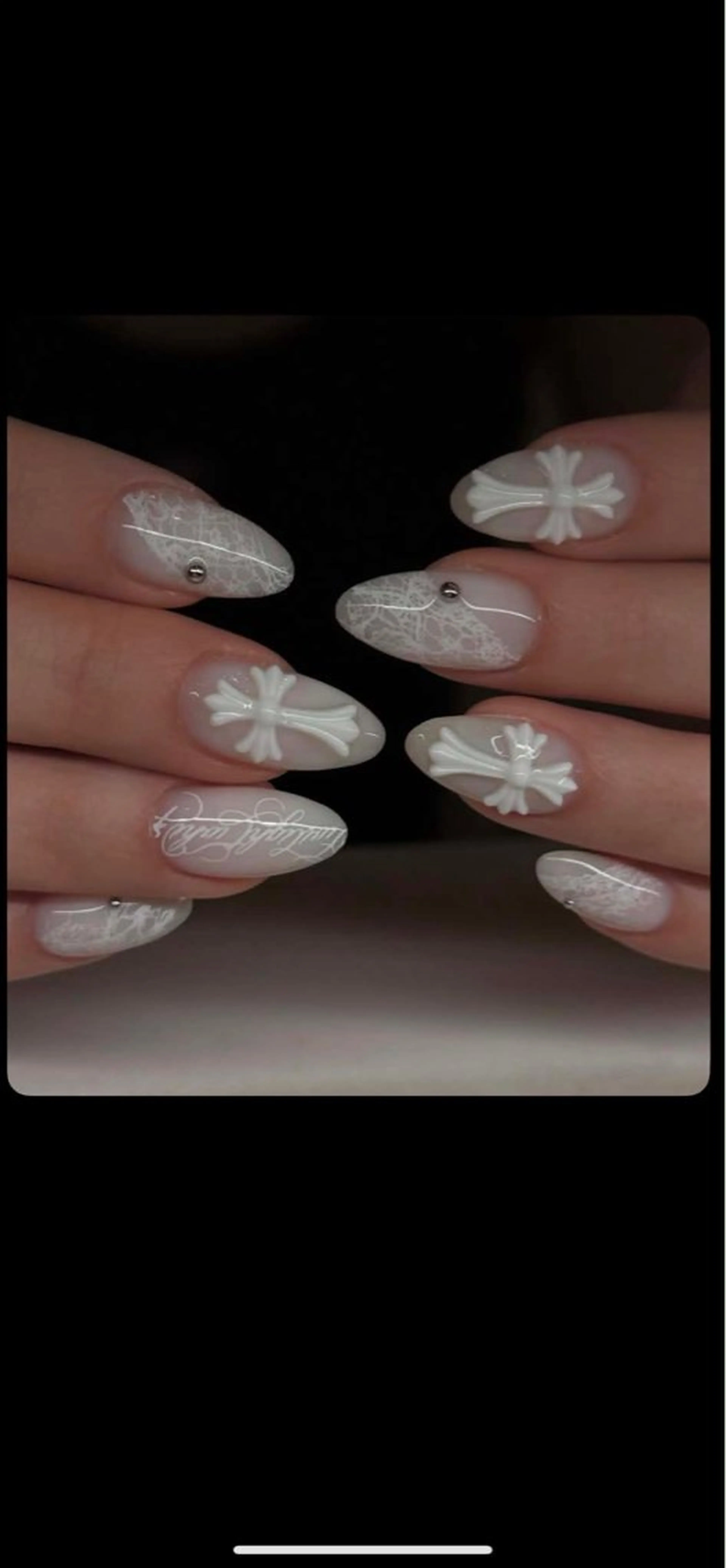 ネイル アートネイル スカルプネイル ストーンネイル ネイルチップ ハンドネイル Suka Nailのネイルデザイン