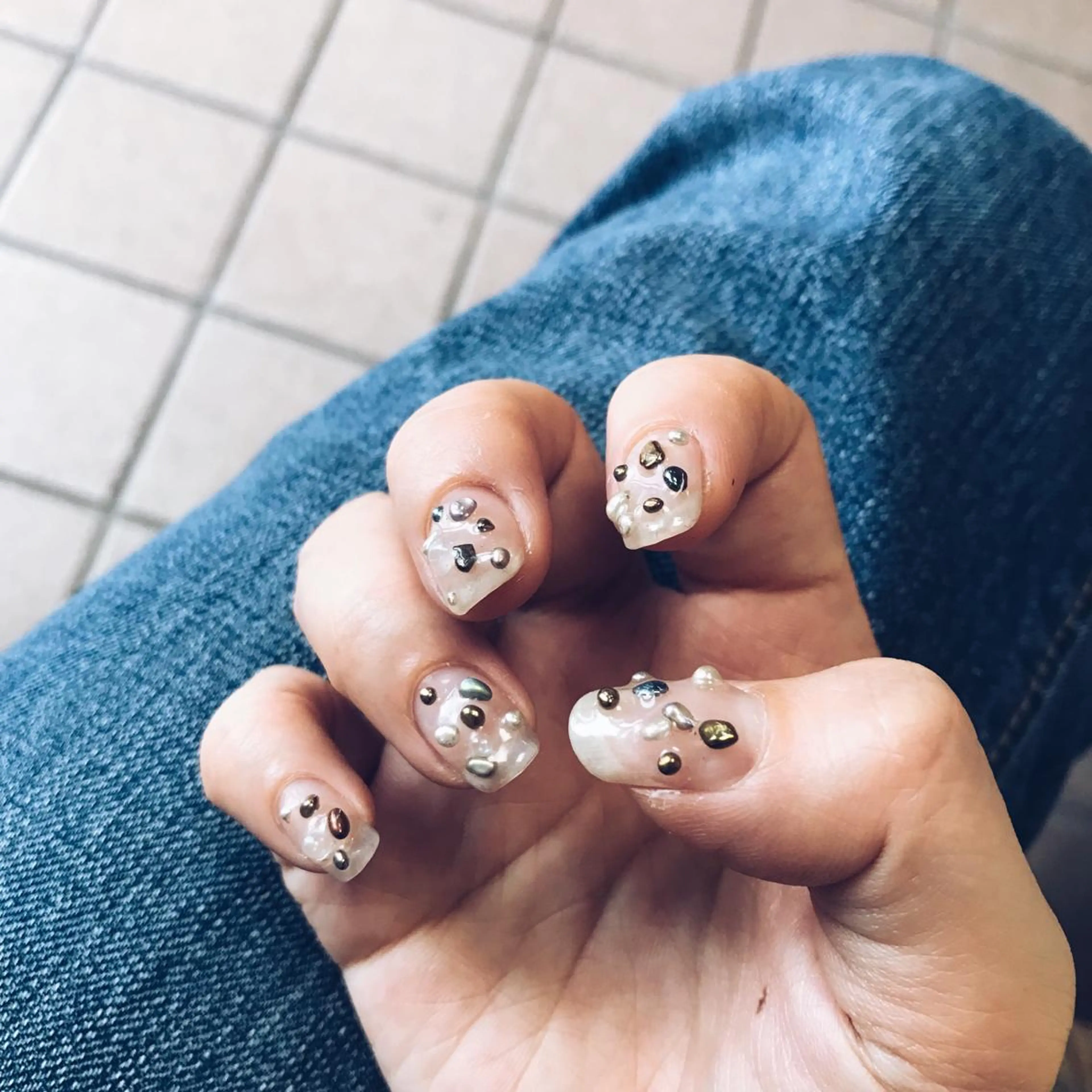 ネイル nail atelier AMBER所属・saori .の眉毛・アイブロウイメージ