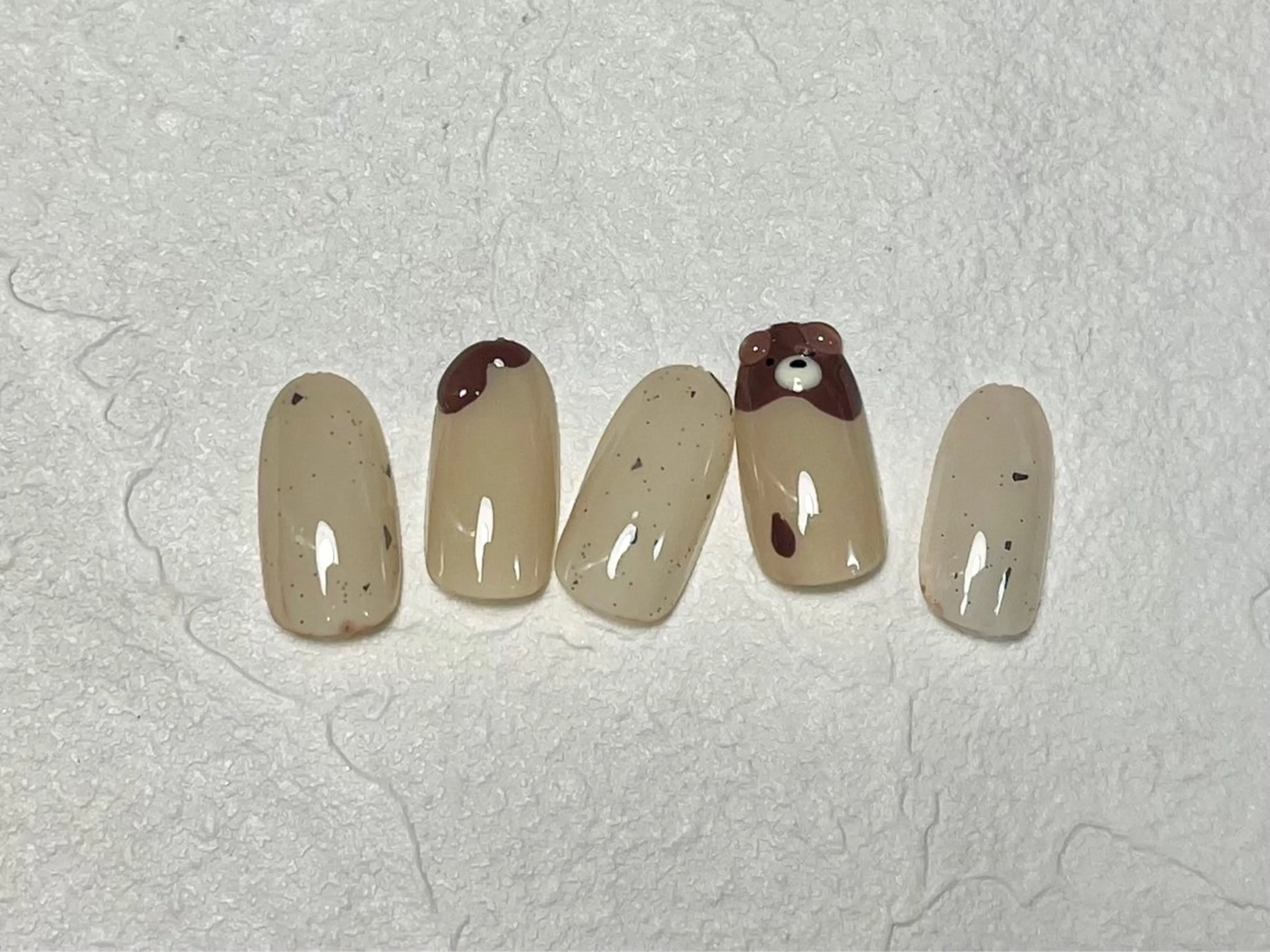 ネイル ジェルネイル メンズネイル パラジェル バレンタイン ワンホンネイル kiki nail &brow二子玉川の眉毛・アイブロウイメージ