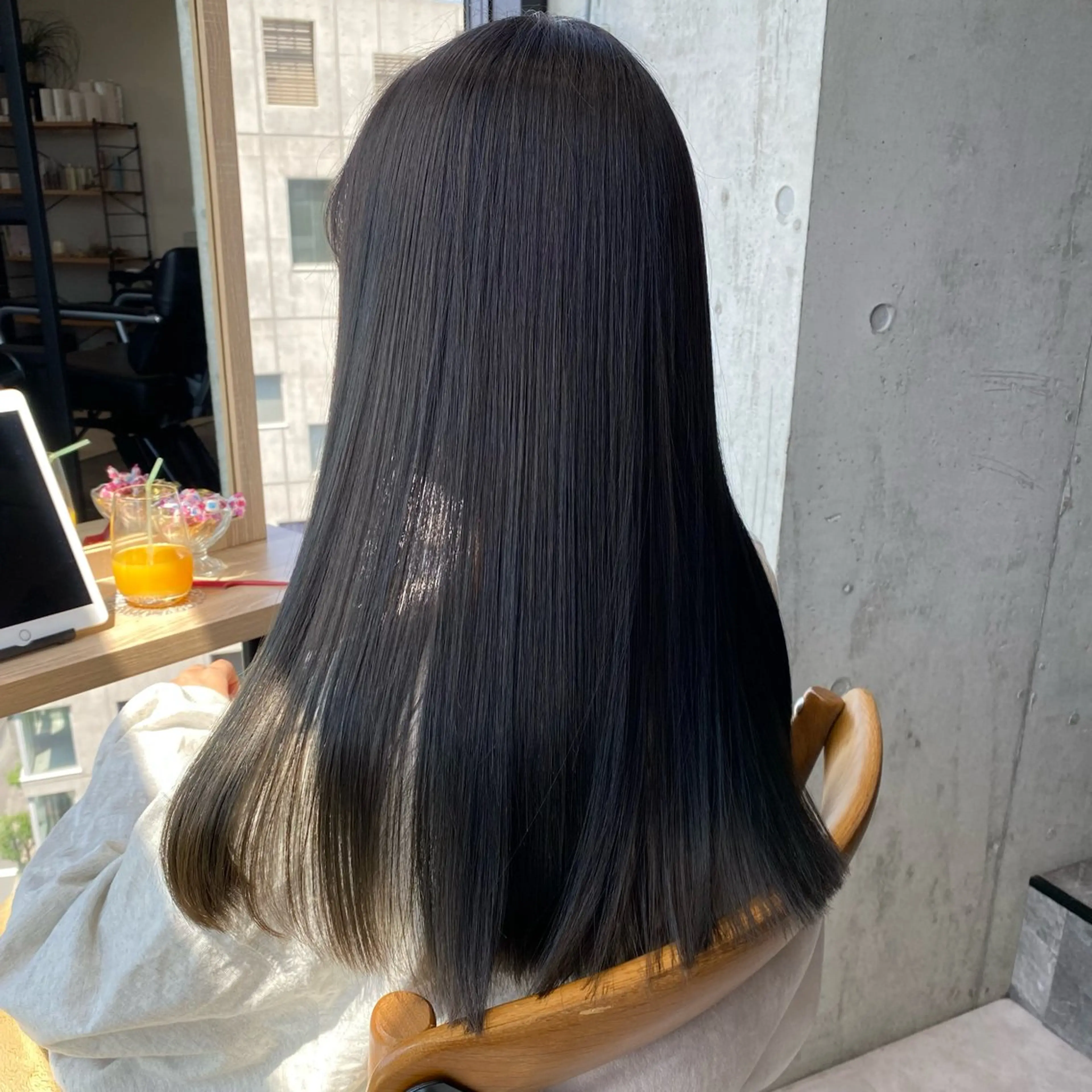 ロング ハイライト 髪質改善 レイヤーカット ショート職人 美容師【KENTA】のヘアスタイル