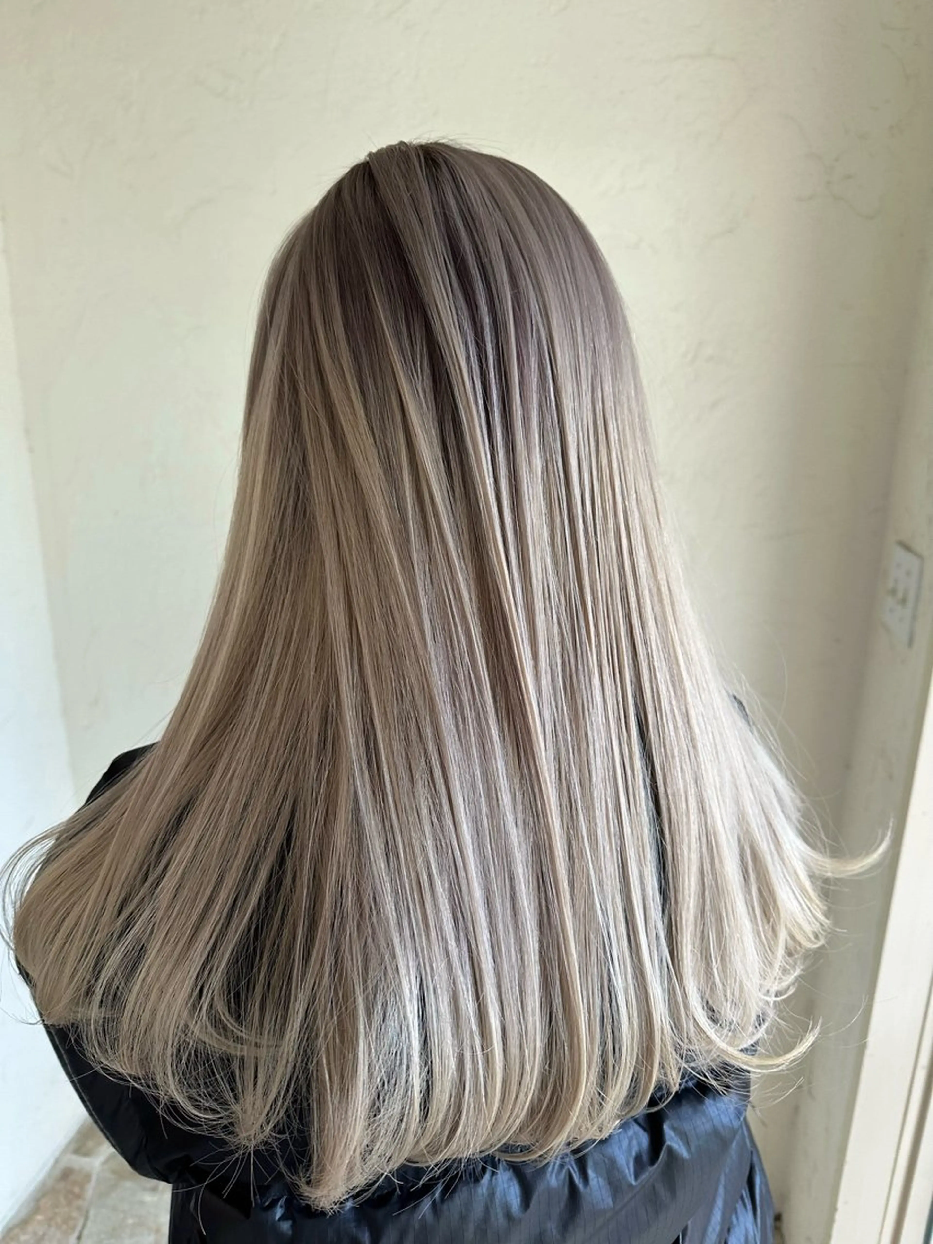 <24歳以下の方限定>ダブルカラー＋トリートメント☆大学生の長期休みのカラーを楽しみたい方へオススメの写真