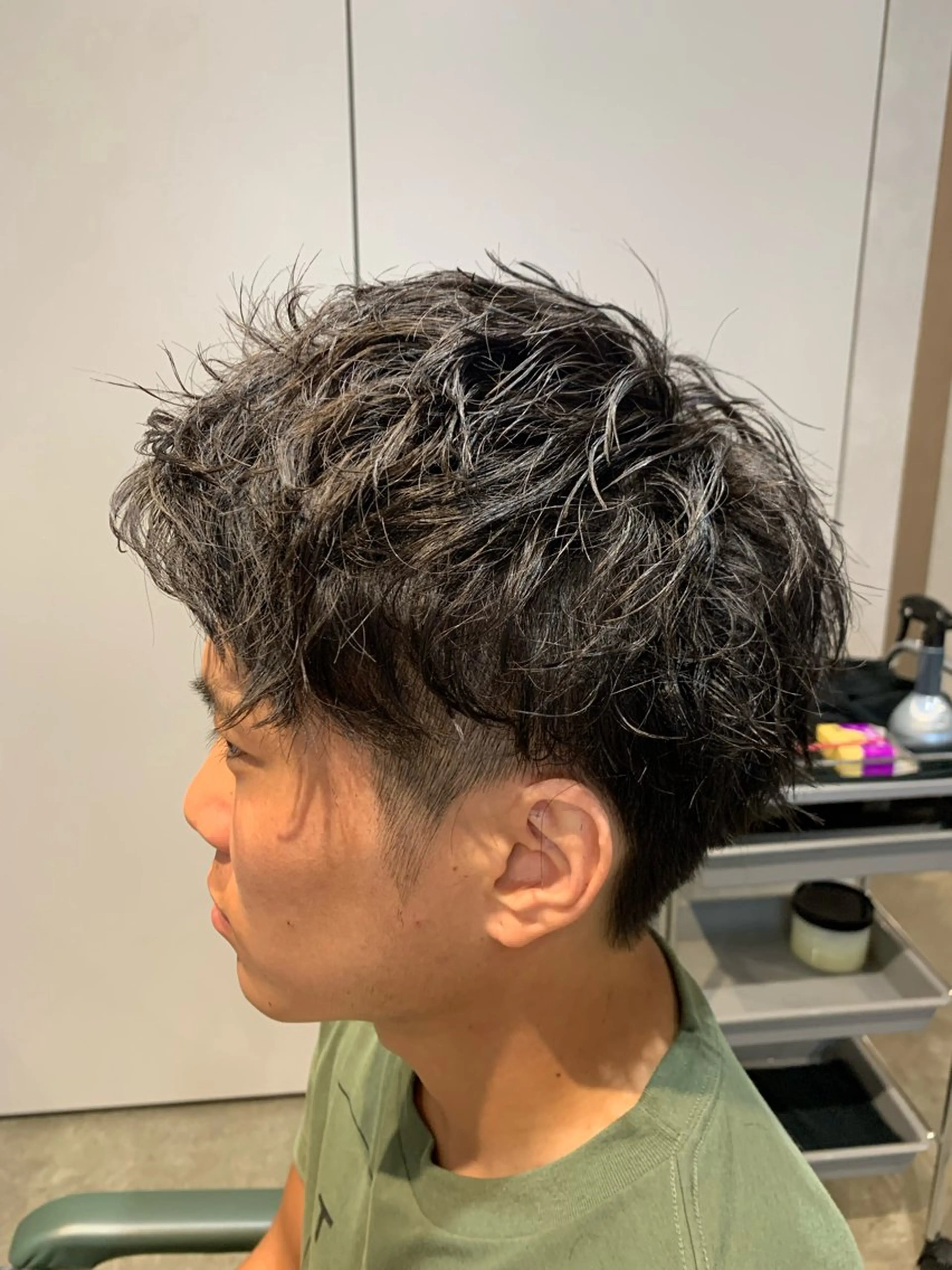 ショート パーマ メンズ カット パーマ 鈴木 英治のヘアスタイル