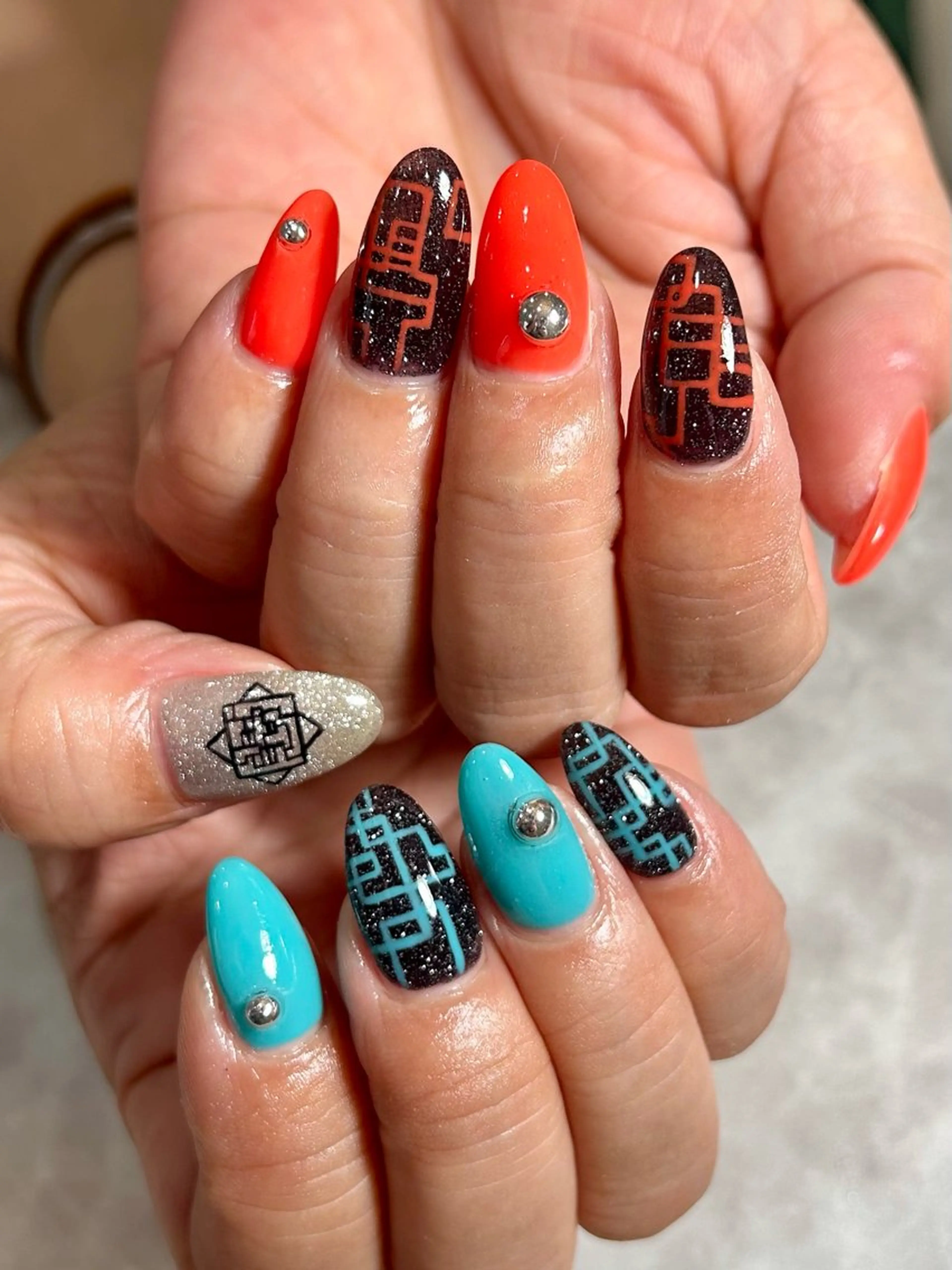 ネイル REBEST Tommyのネイルデザイン