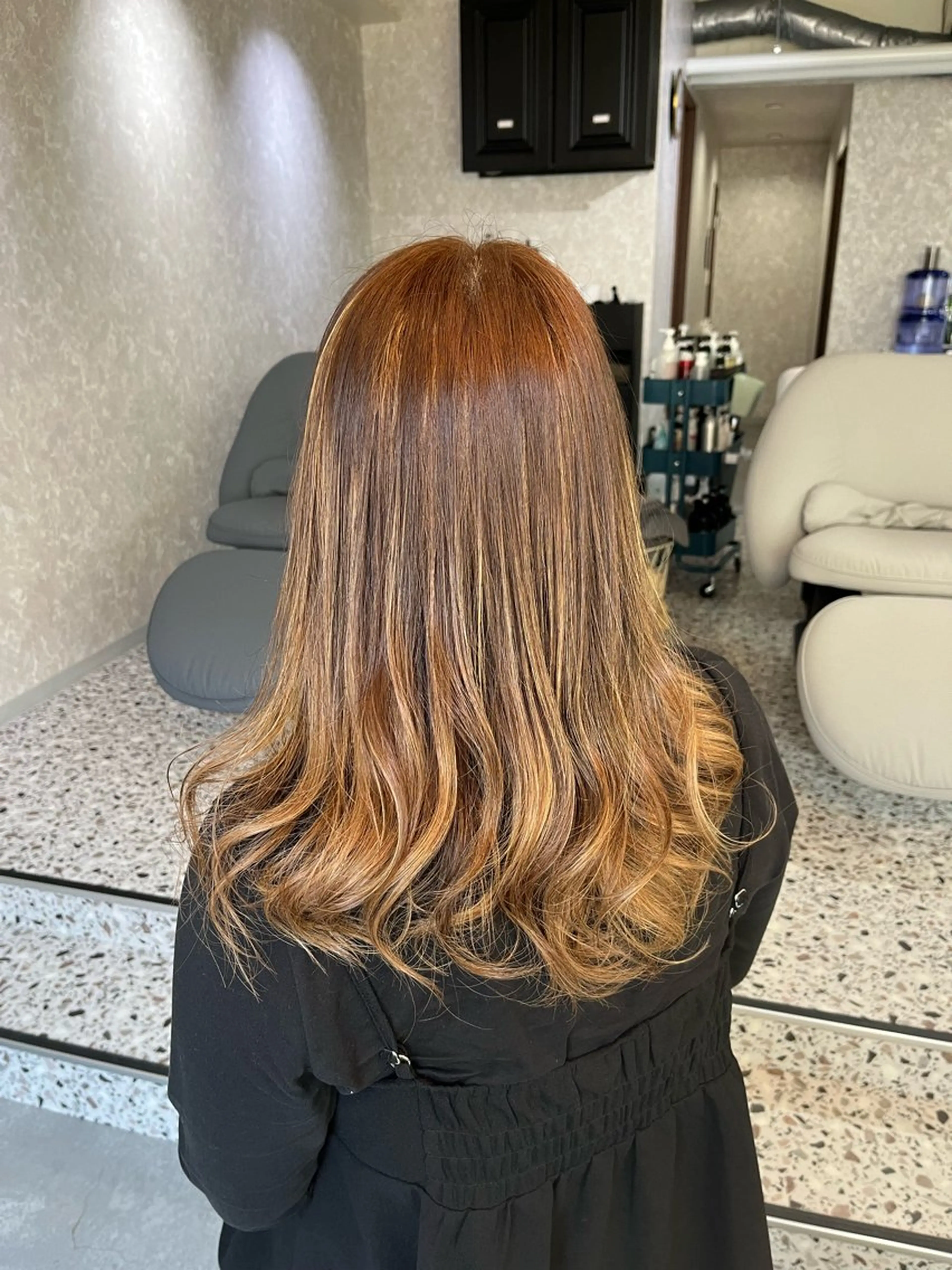 セミロング ヘアカラー 池田 真衣のヘアスタイル