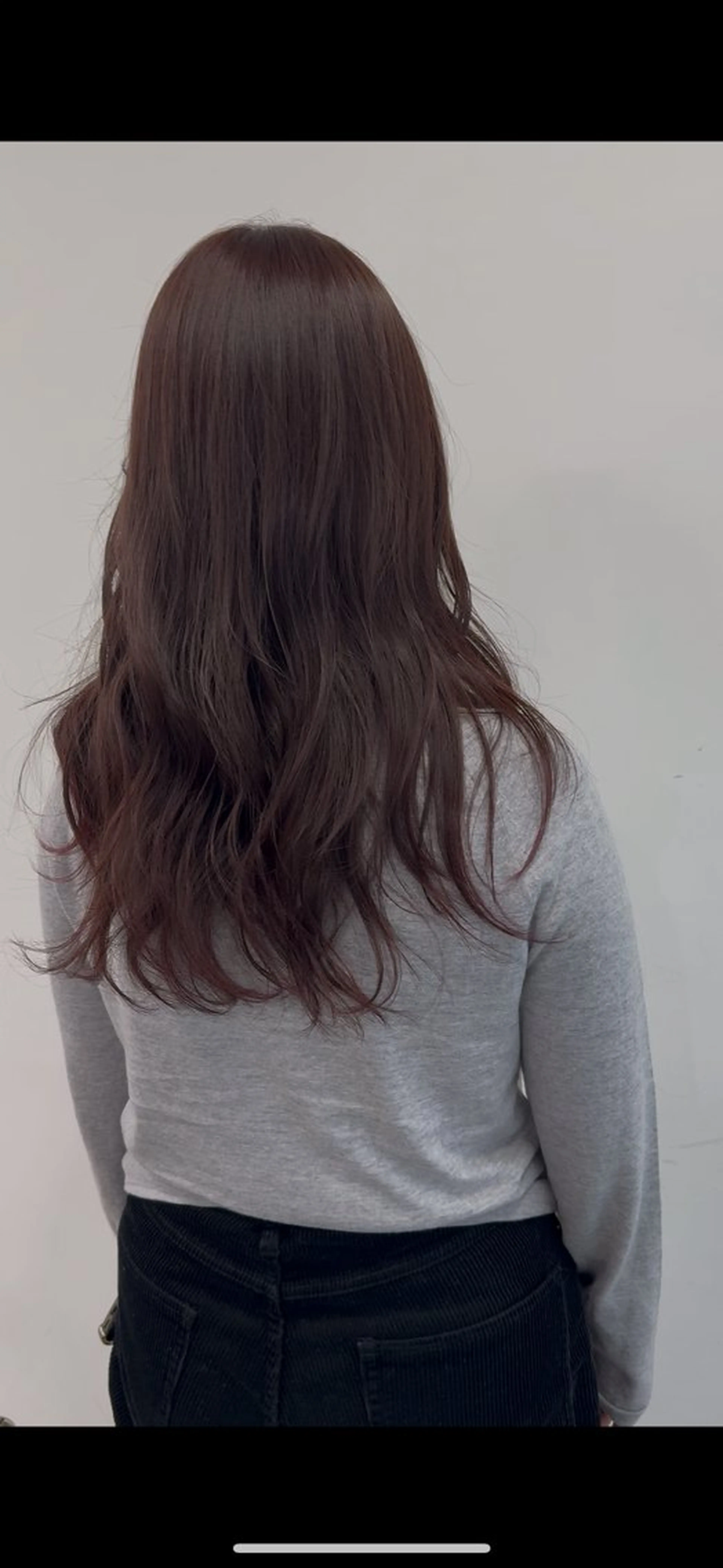 ロング ロングレイヤー ピンクブラウン レイヤーカット ロング ukaアシスタント 志賀彩子のヘアスタイル