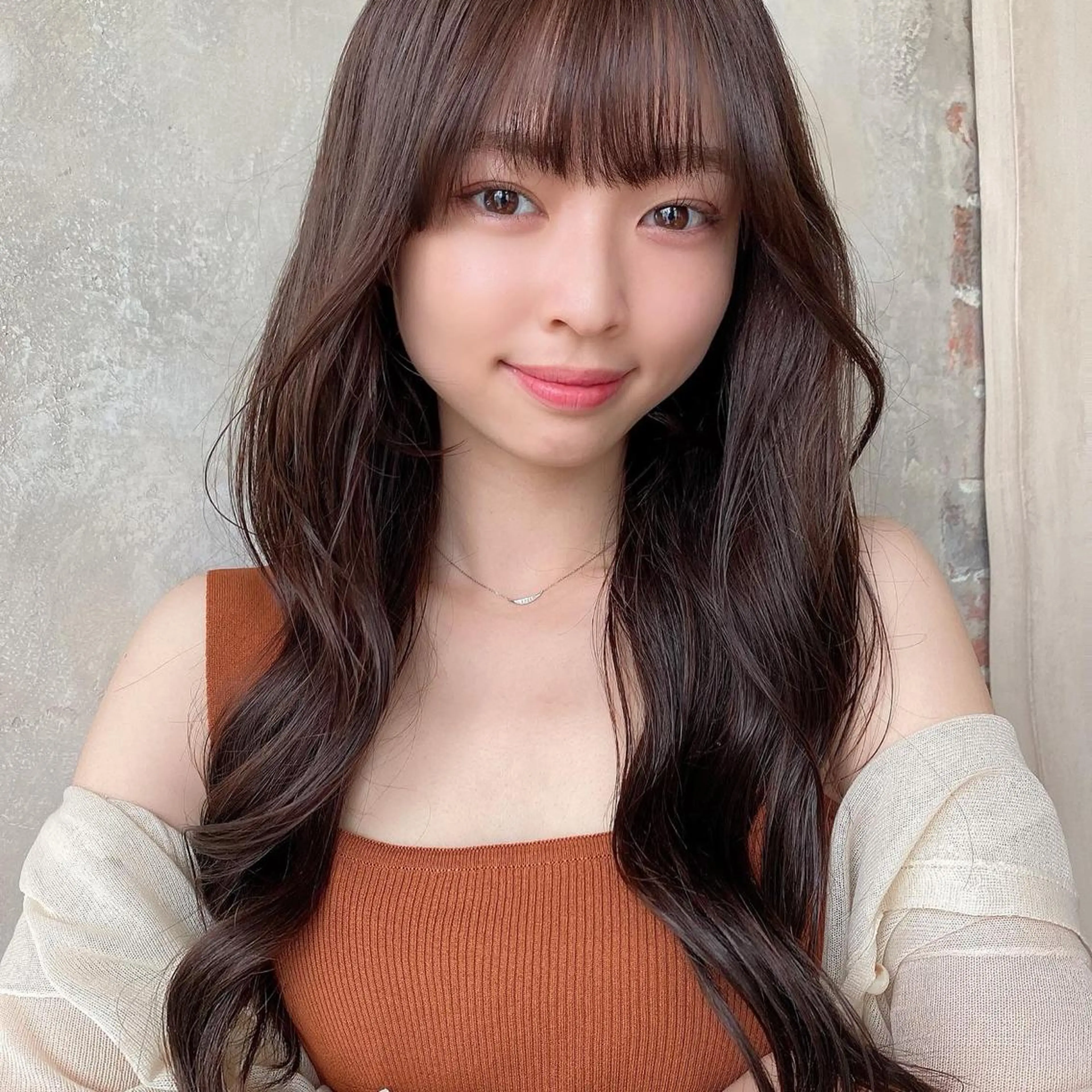 ロング カラー ブラウンカラー ショコラブラウン 顔周りカット ロング 顔周り/くびれヘア 韓国ヘア💕風間るなのヘアスタイル