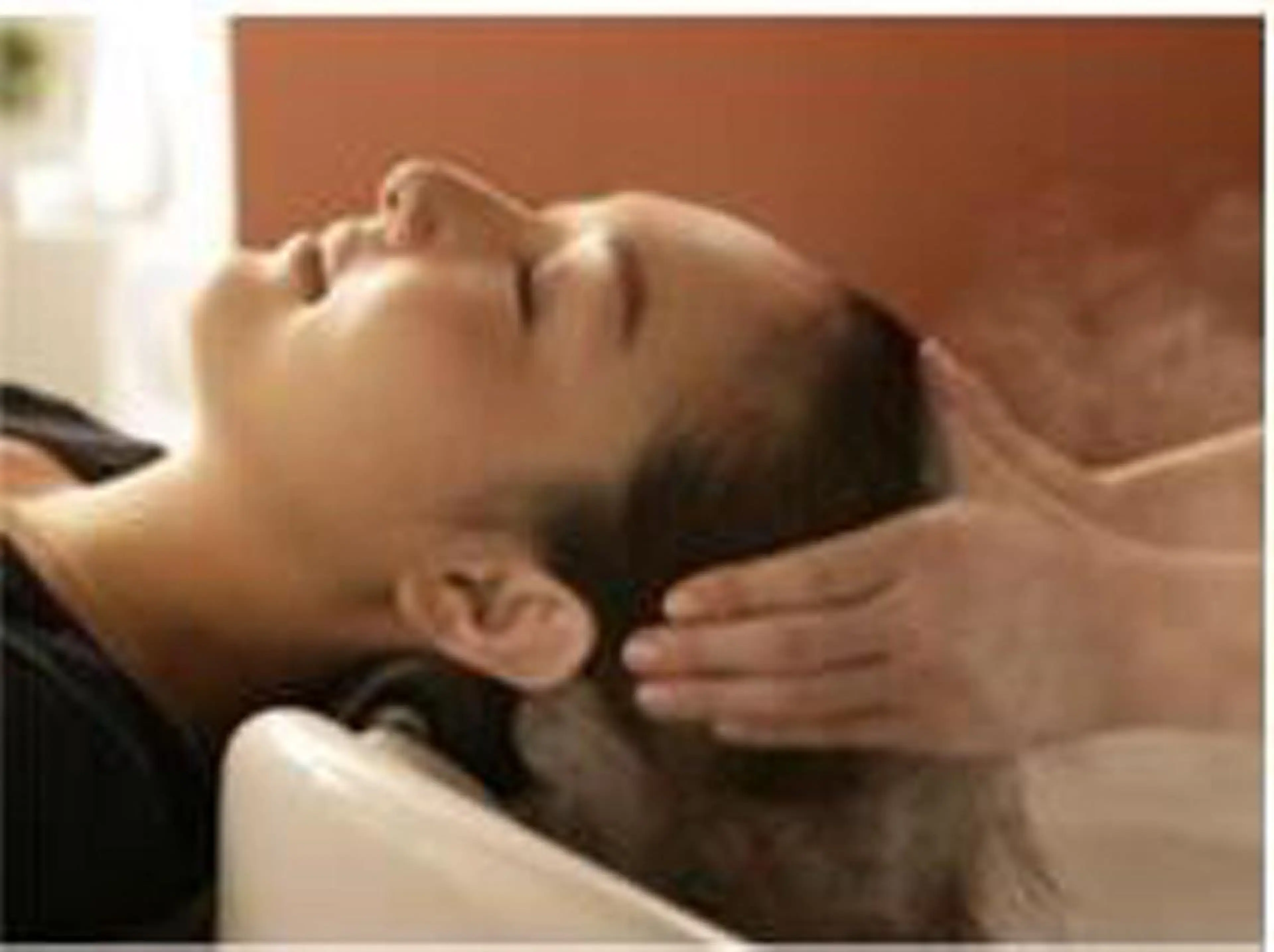 newi saLyu 片岡ふきのヘアスタイル