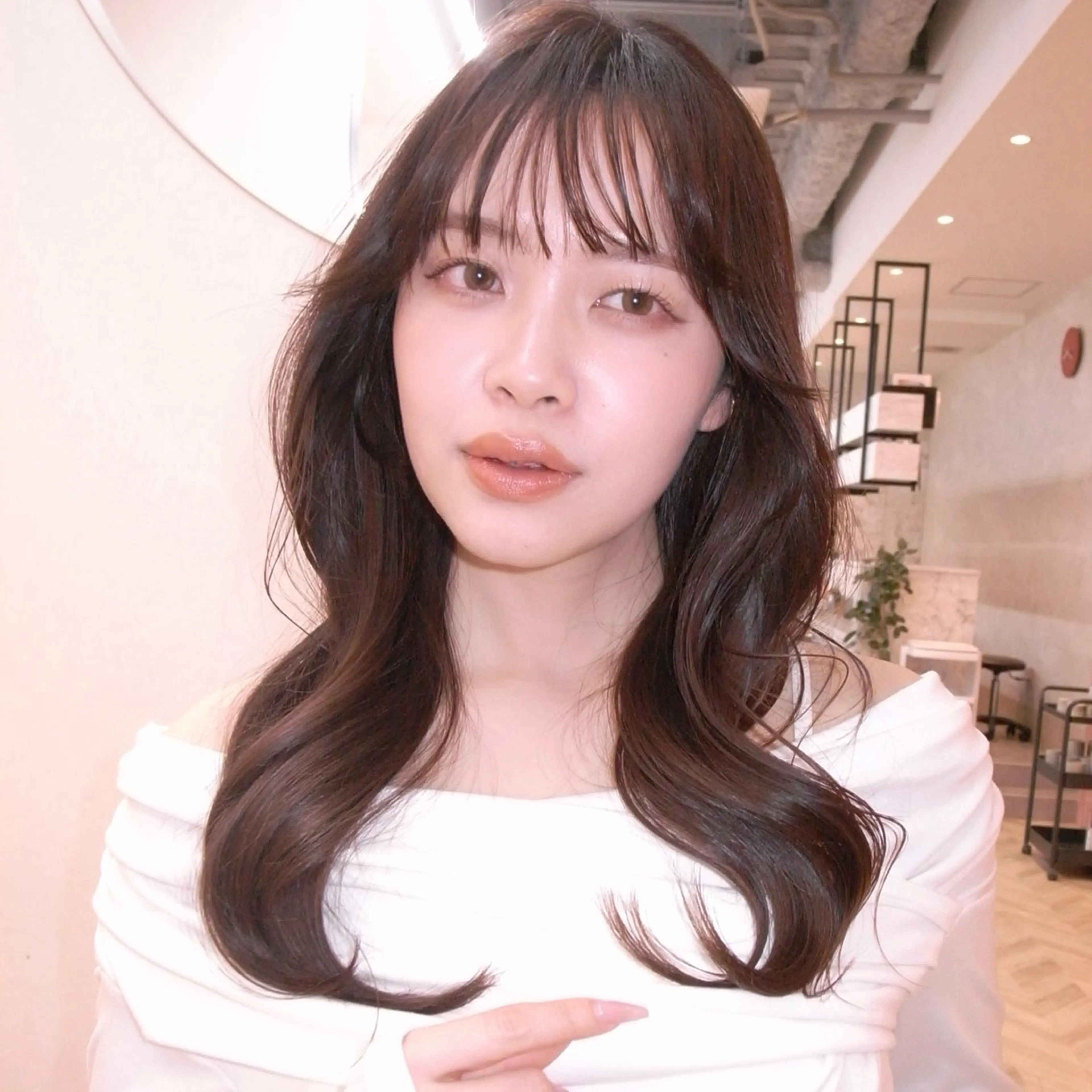 ロング カラー ヘアカラー ベージュ/透明感/ 桃子🎀のヘアスタイル