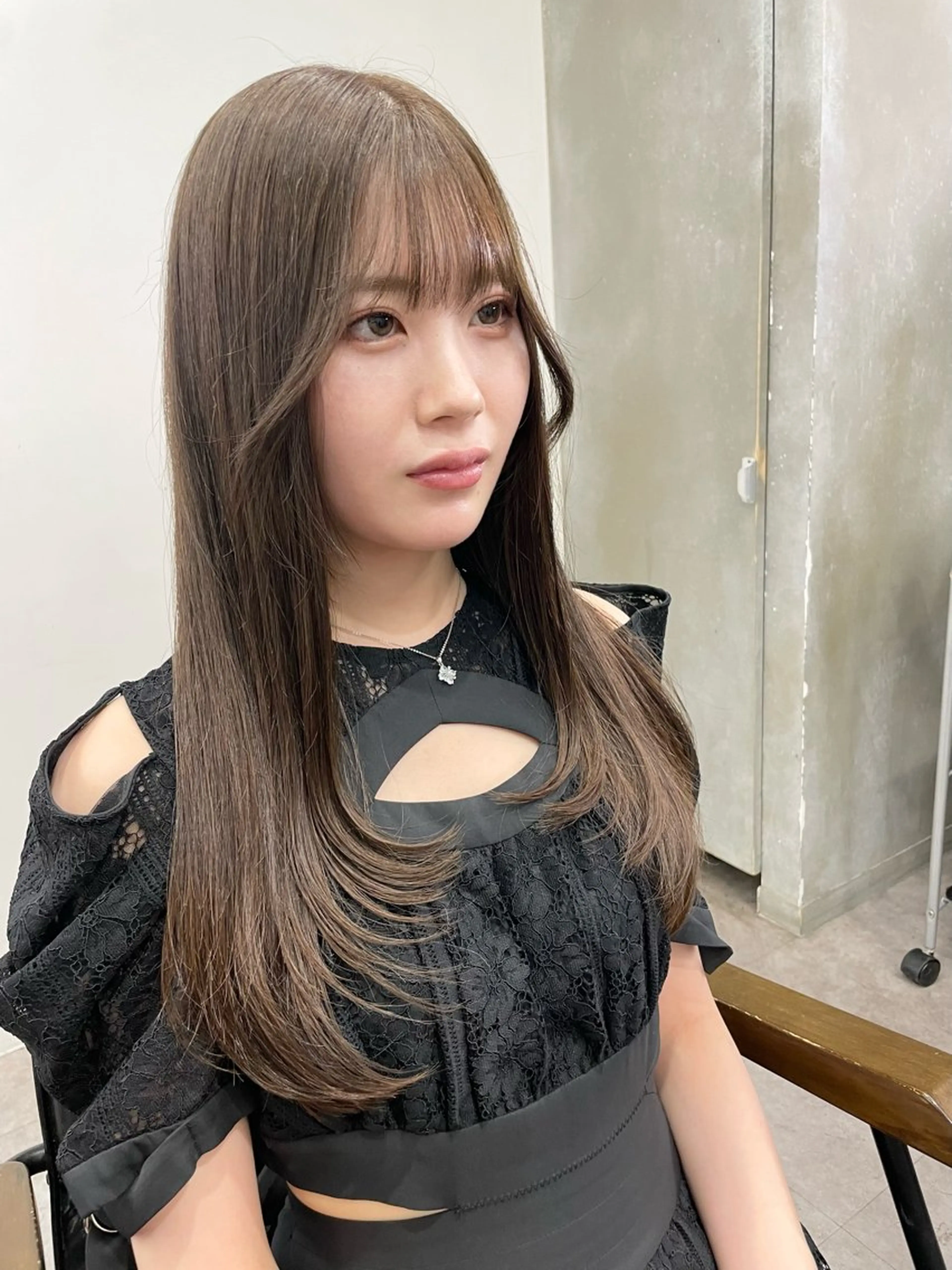 ロング カラー カット ヘアカラー トリートメント 色気レイヤー& ショートはお任せ🌟のヘアスタイル