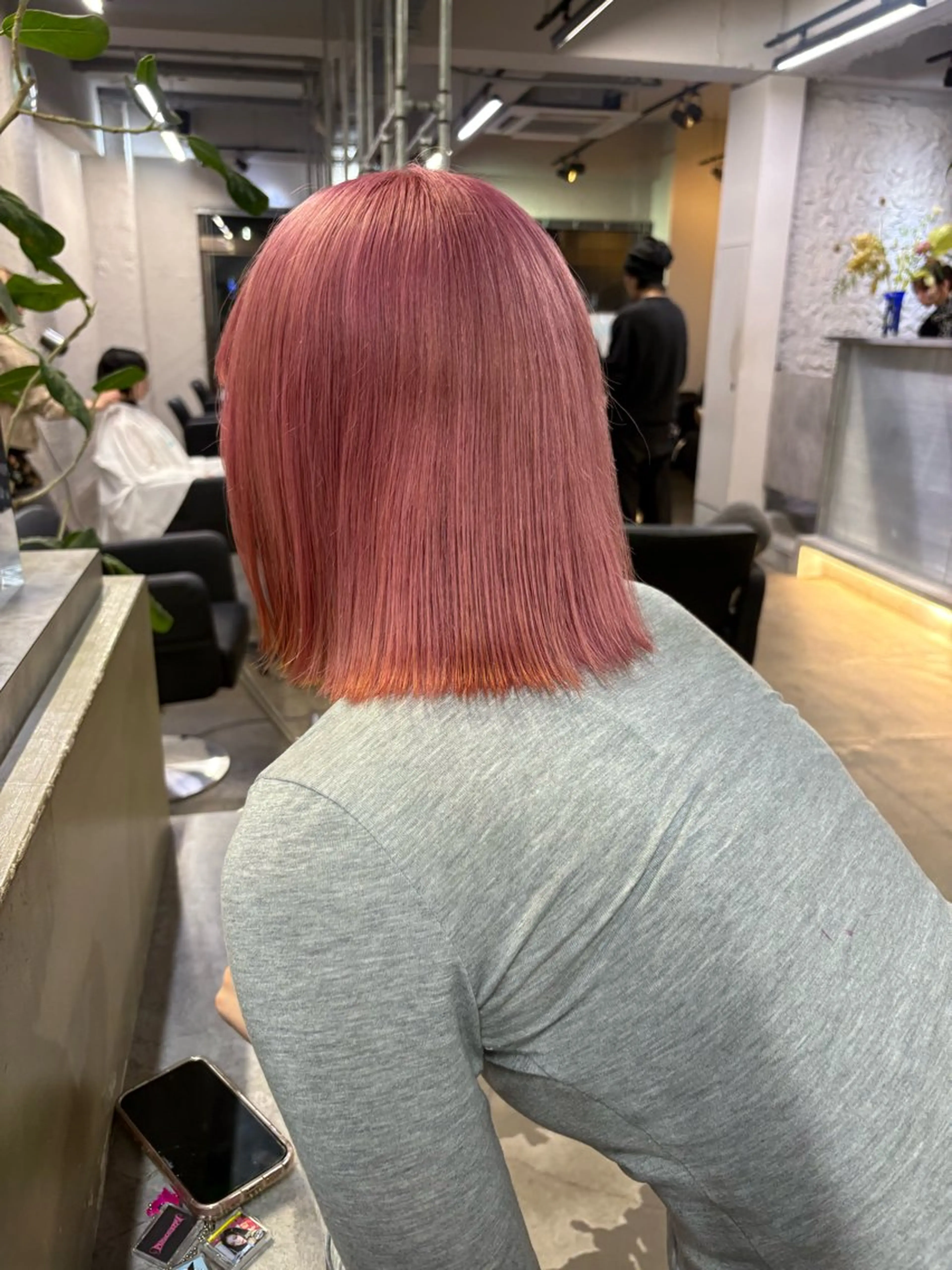 ショート カラー ハイトーン レイヤー🎀meiのヘアスタイル