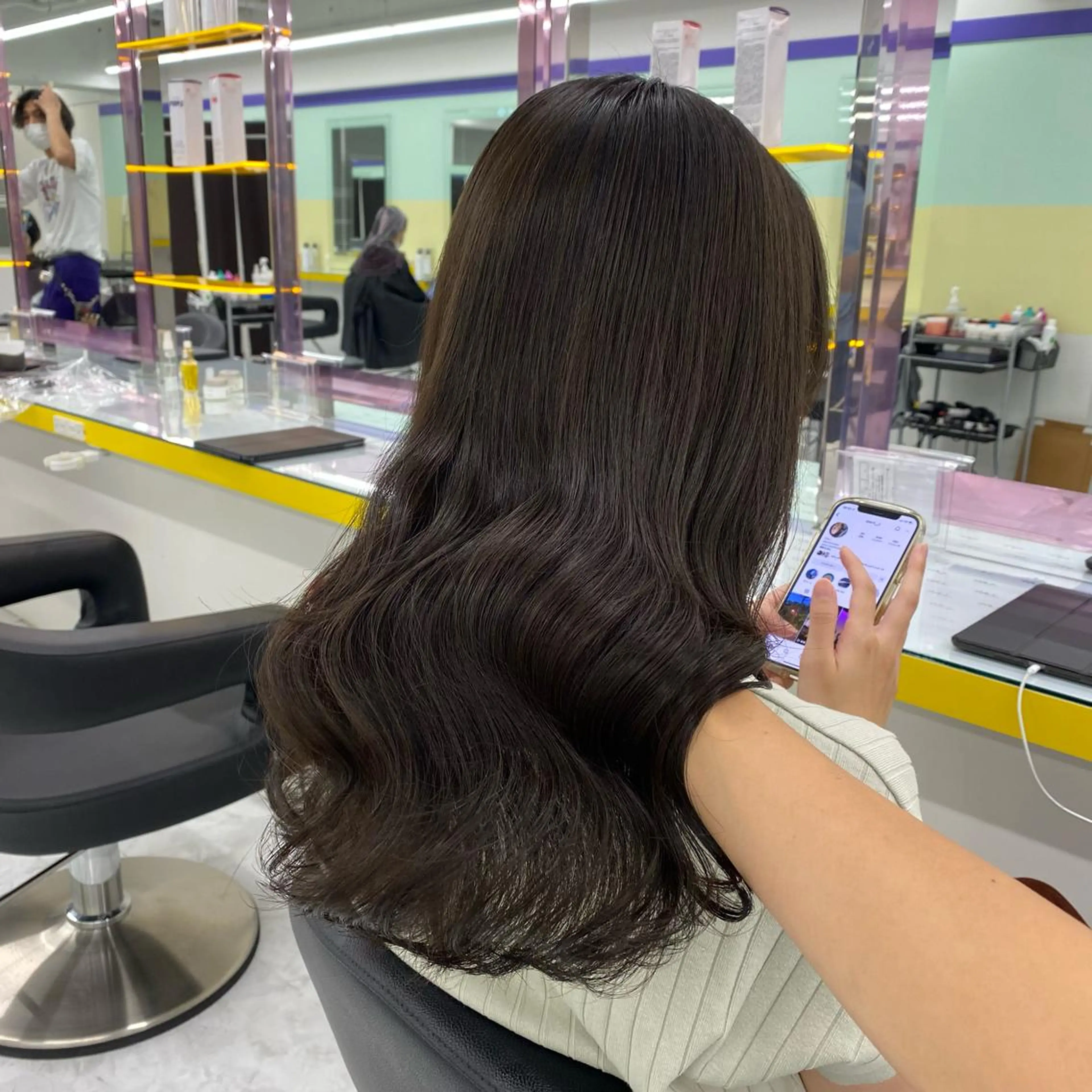 セミロング カラー ヘアアレンジ カット ヘアカラー mai🍑暖色カラー /レイヤー💖のヘアスタイル