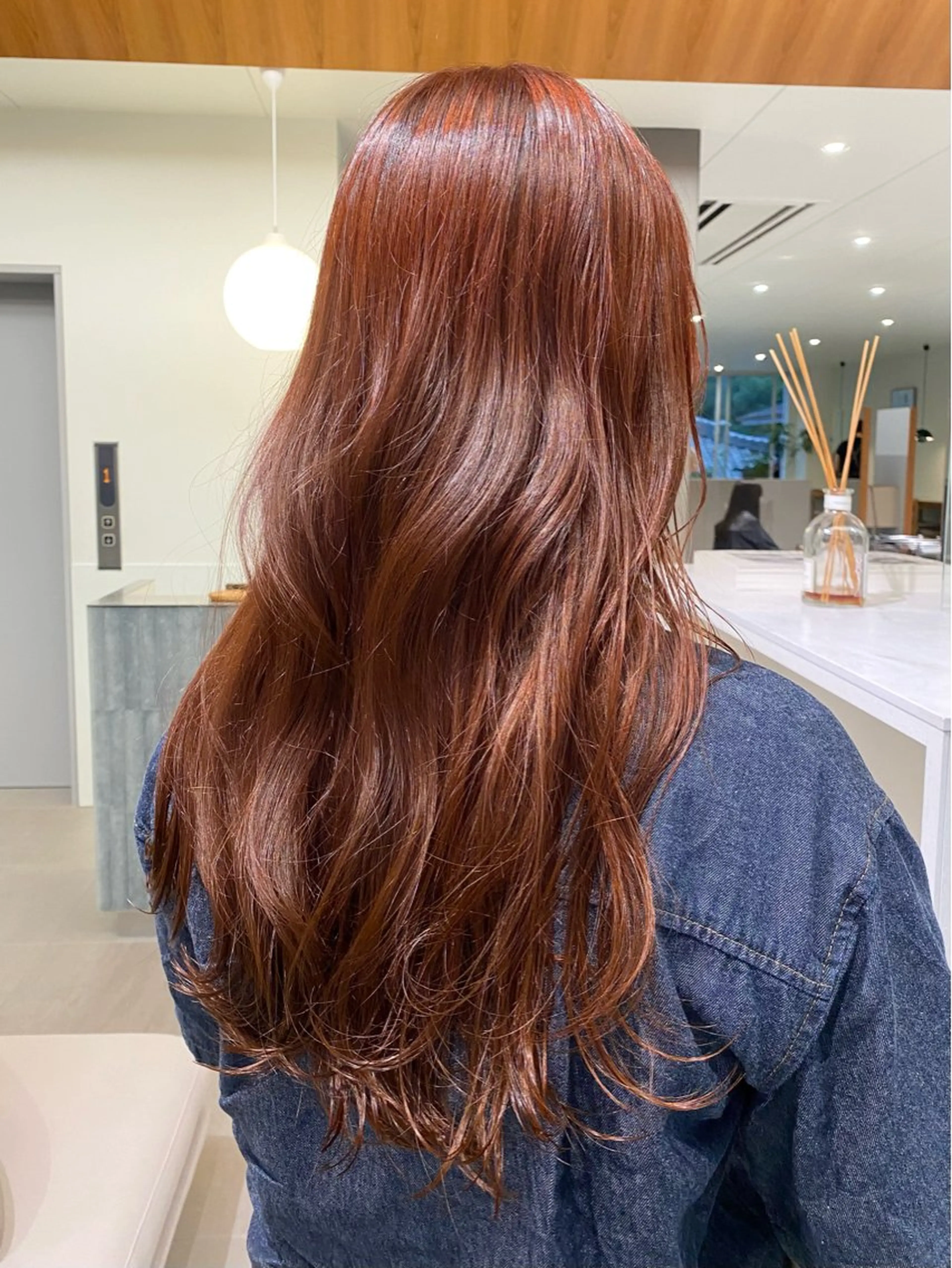 ロング 🎀透明感× 暖色カラーつな🎀のヘアスタイル