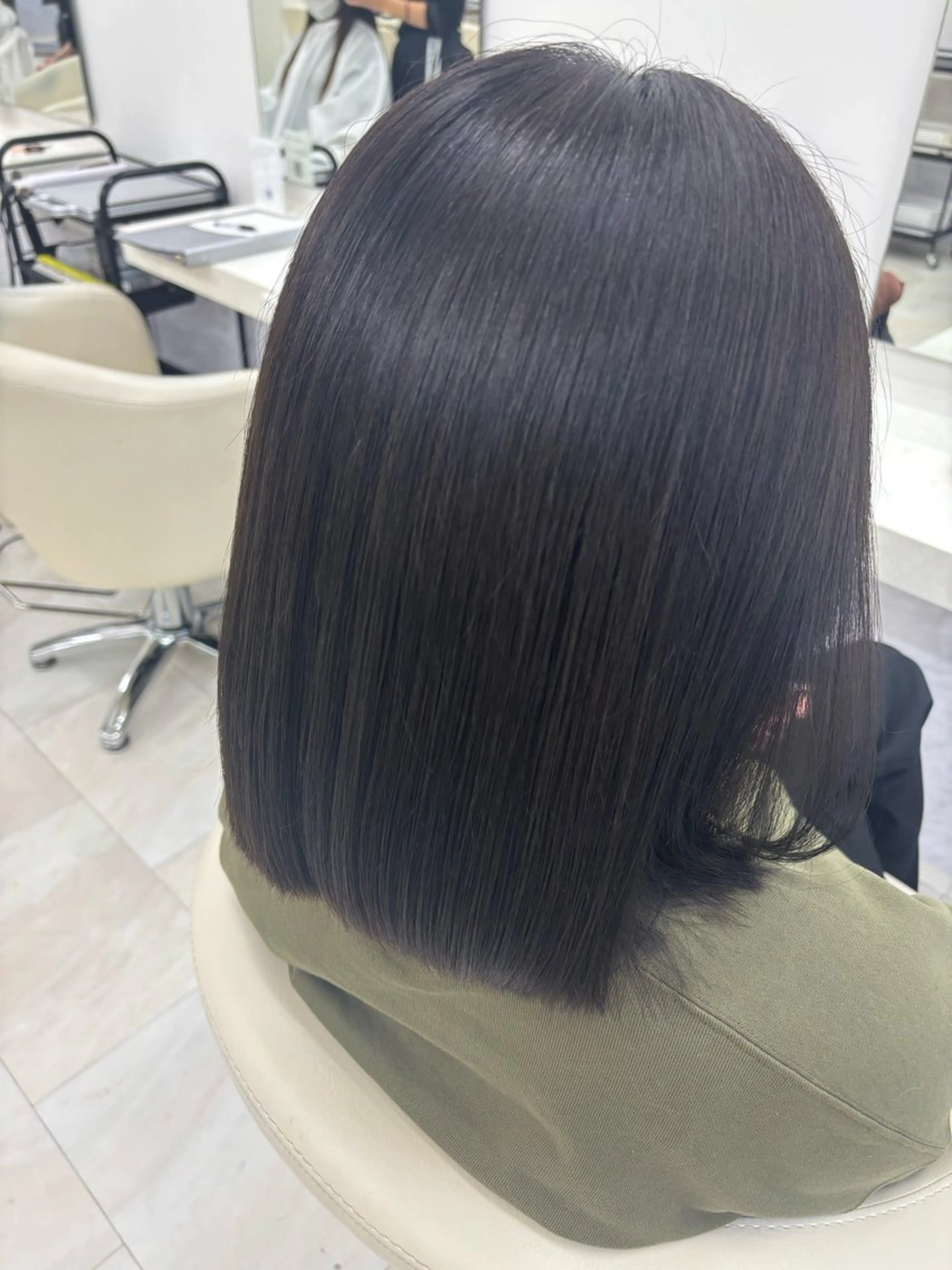 ミディアム タカト/レイヤー /流行ヘア/髪質改善のヘアスタイル